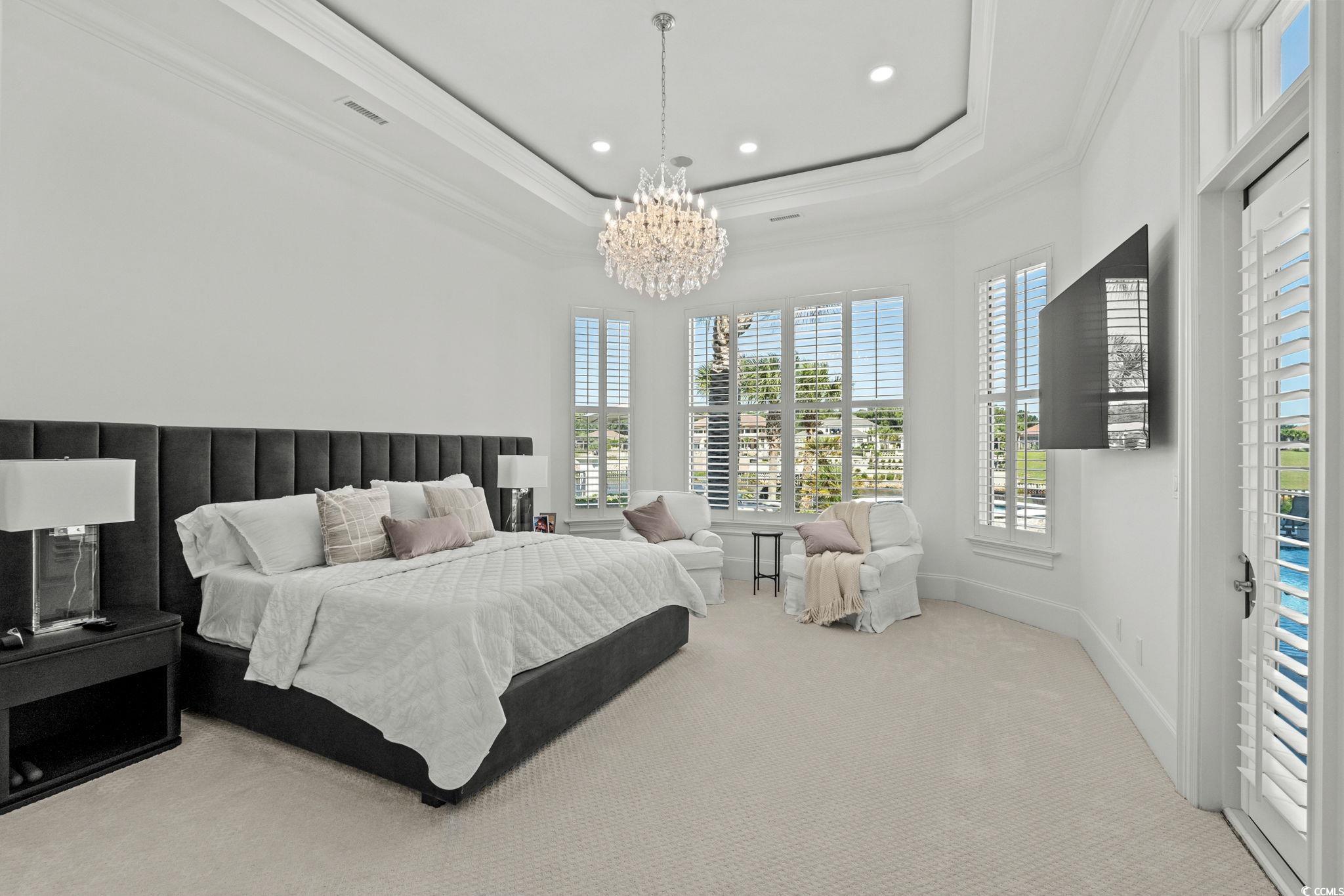 9285 Marina Pkwy.