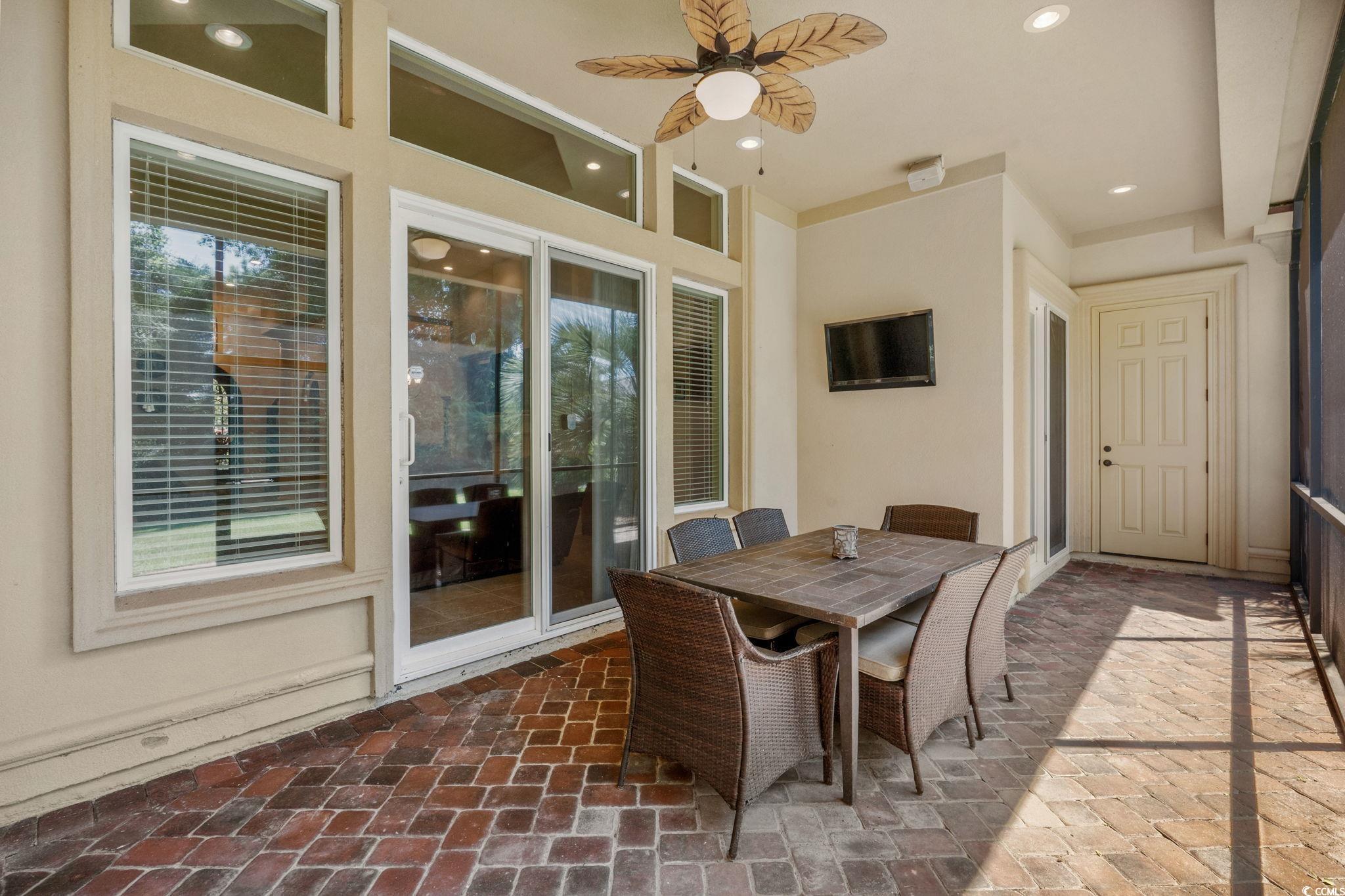 9891 Bellasera Circle