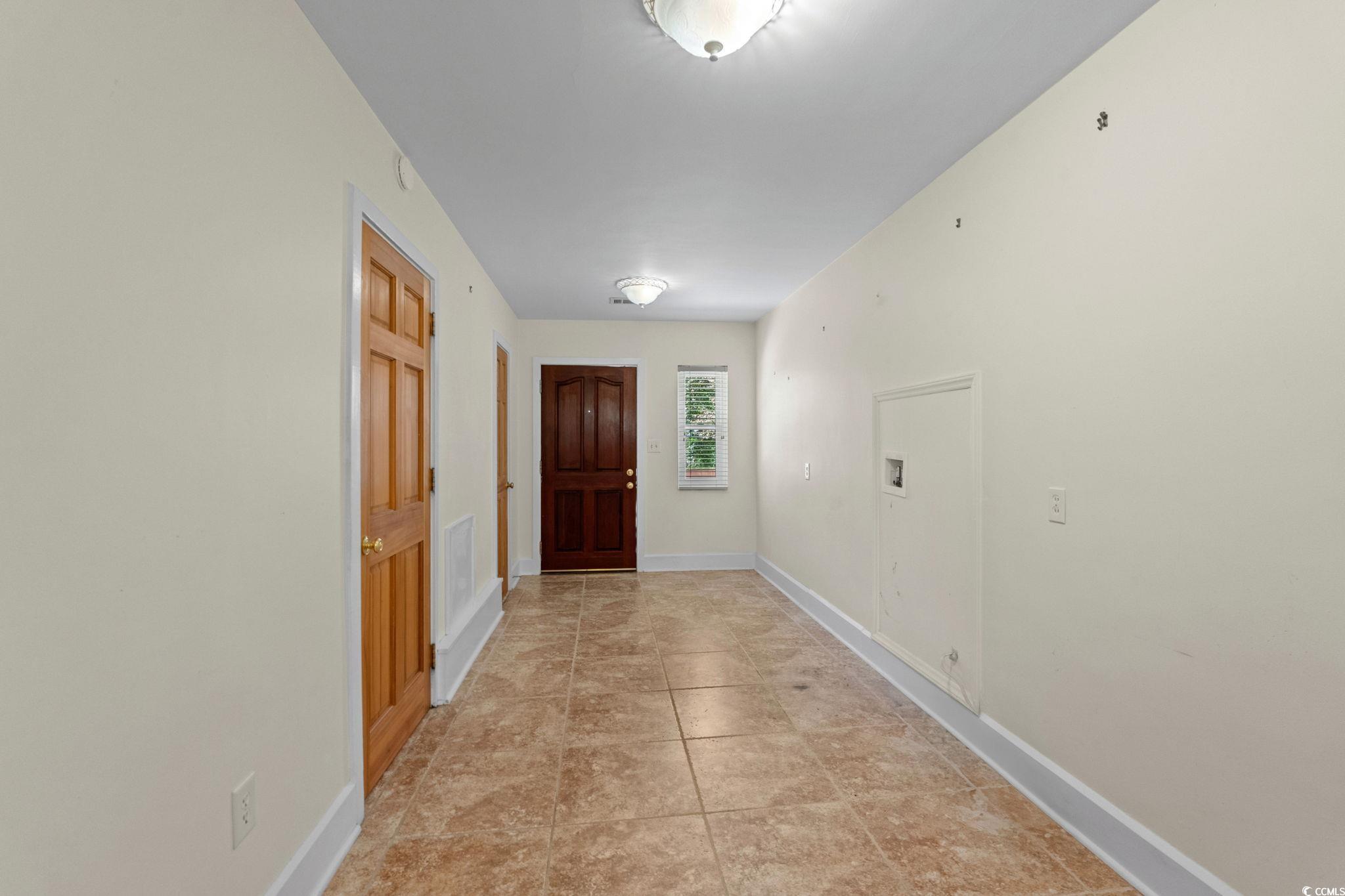 5703 Woodside Ave.