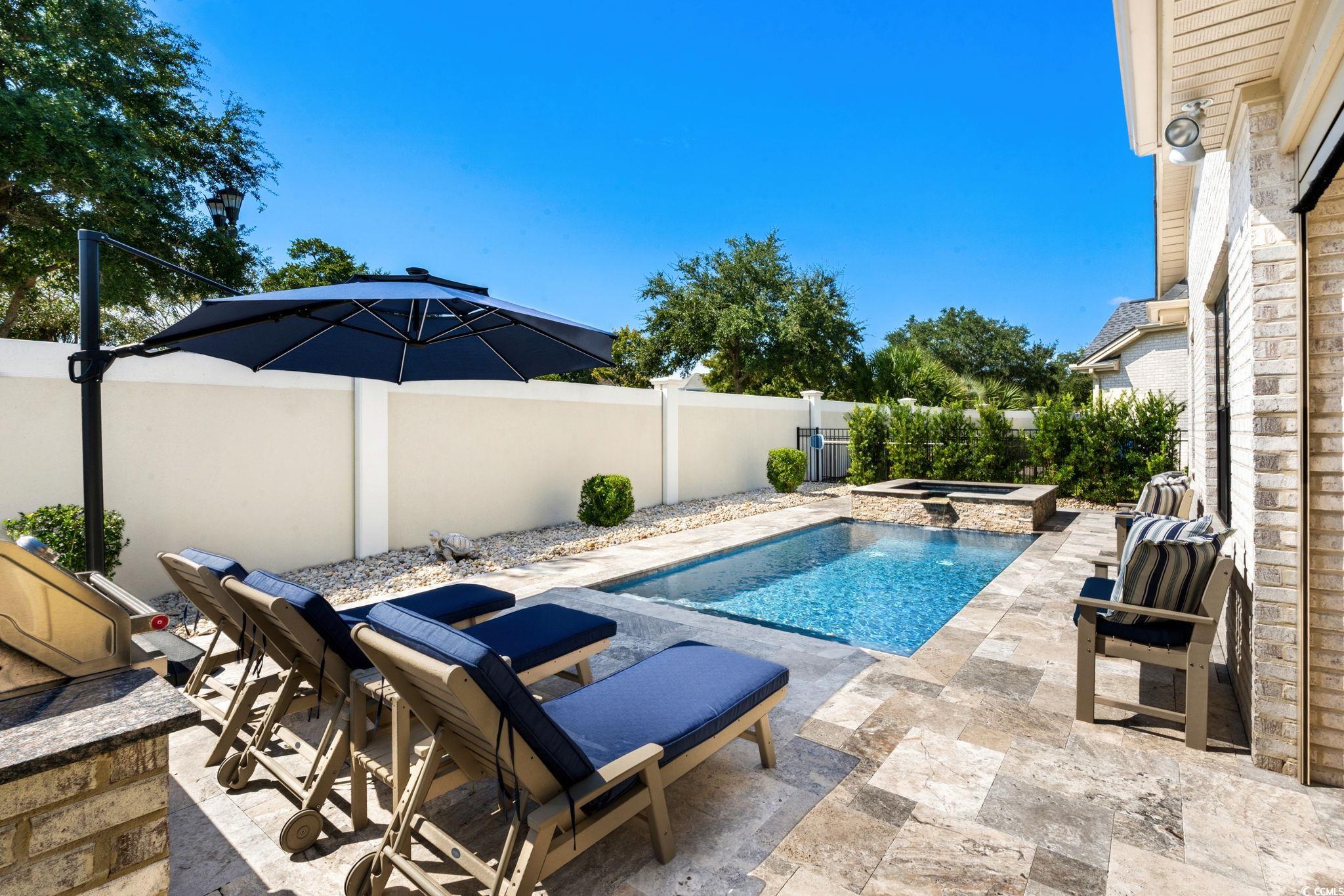 8454 Cape Dutch Loop