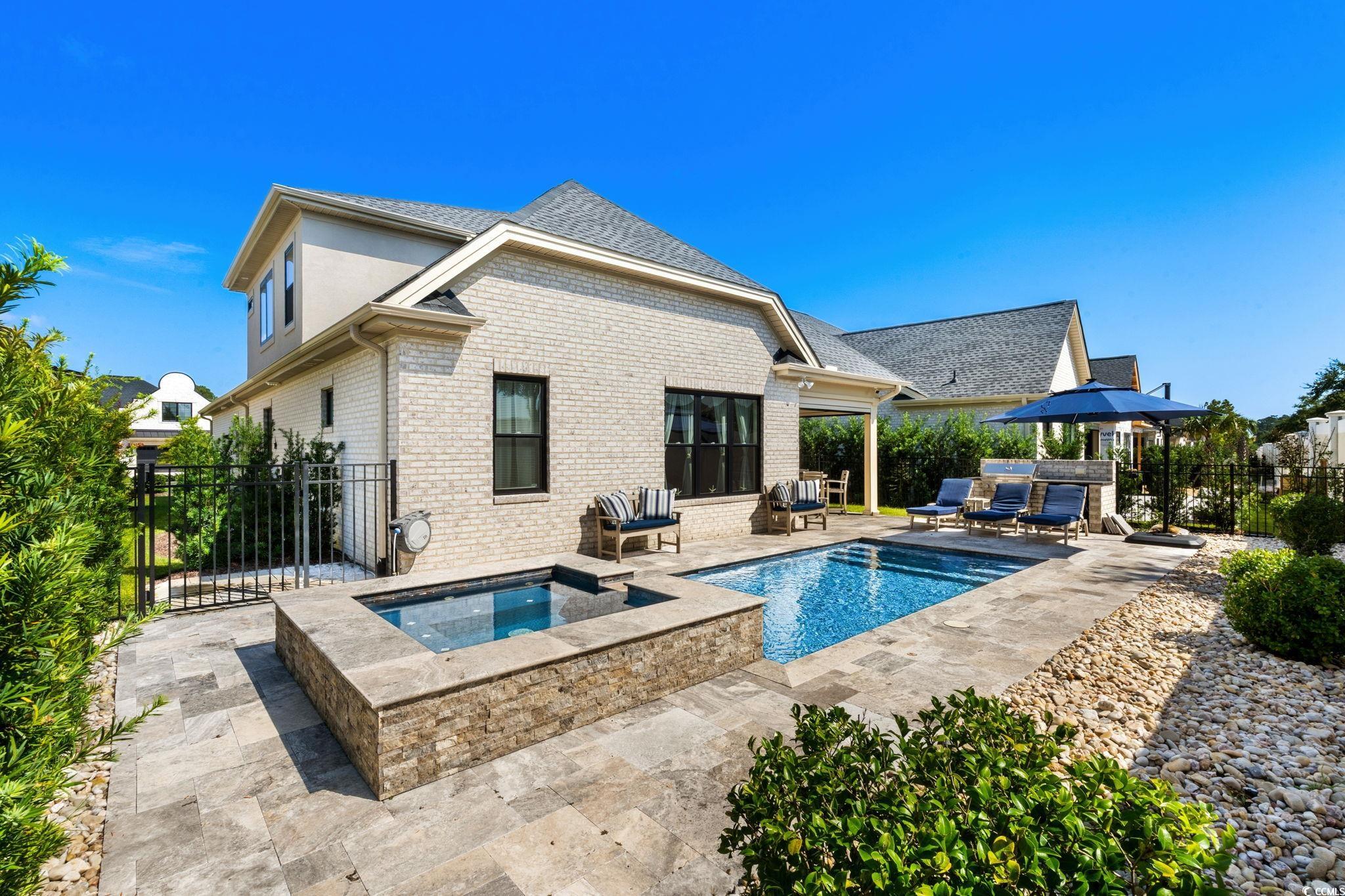 8454 Cape Dutch Loop