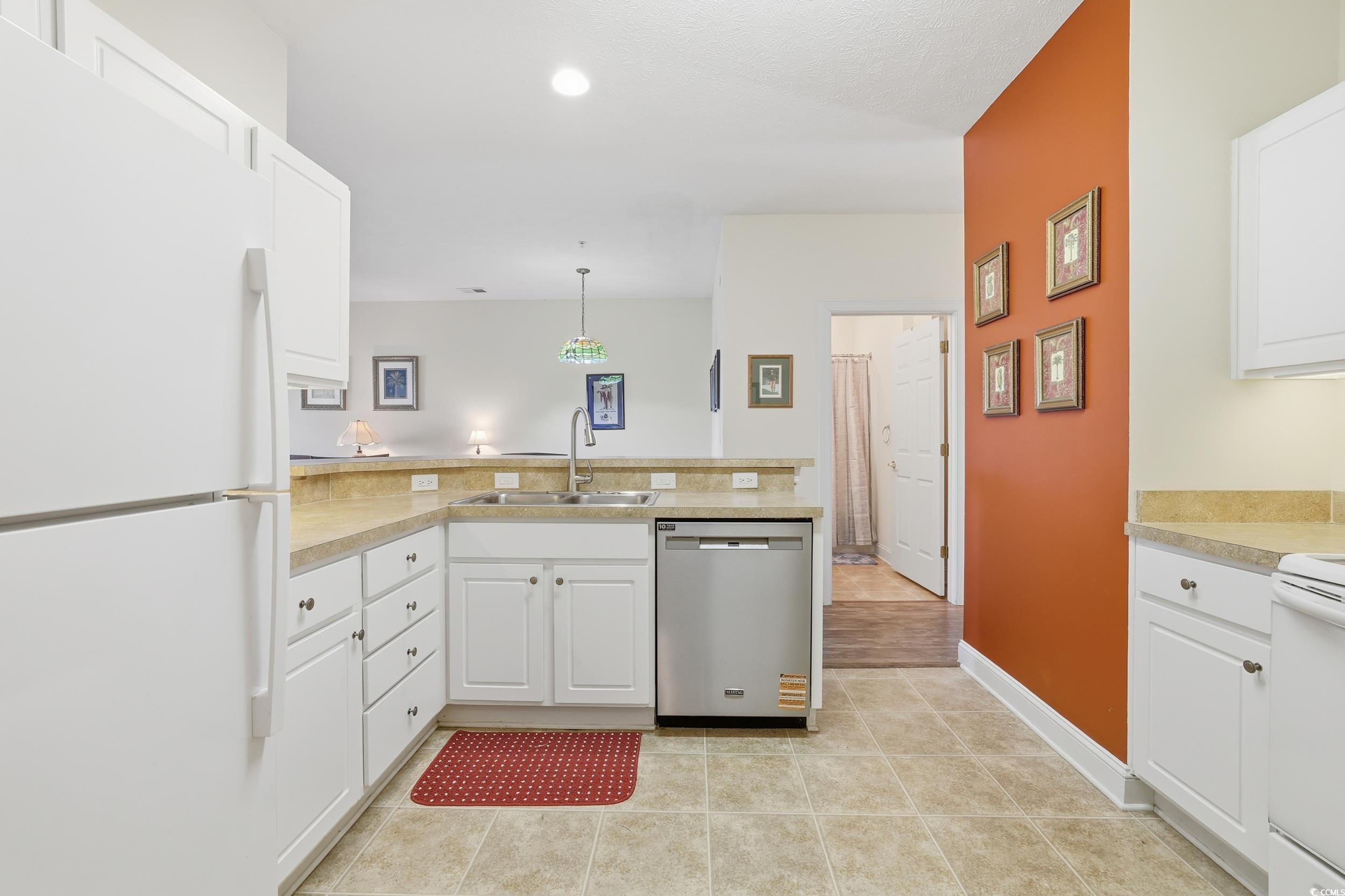 6010 Windsor Green Way Unit: 12-103