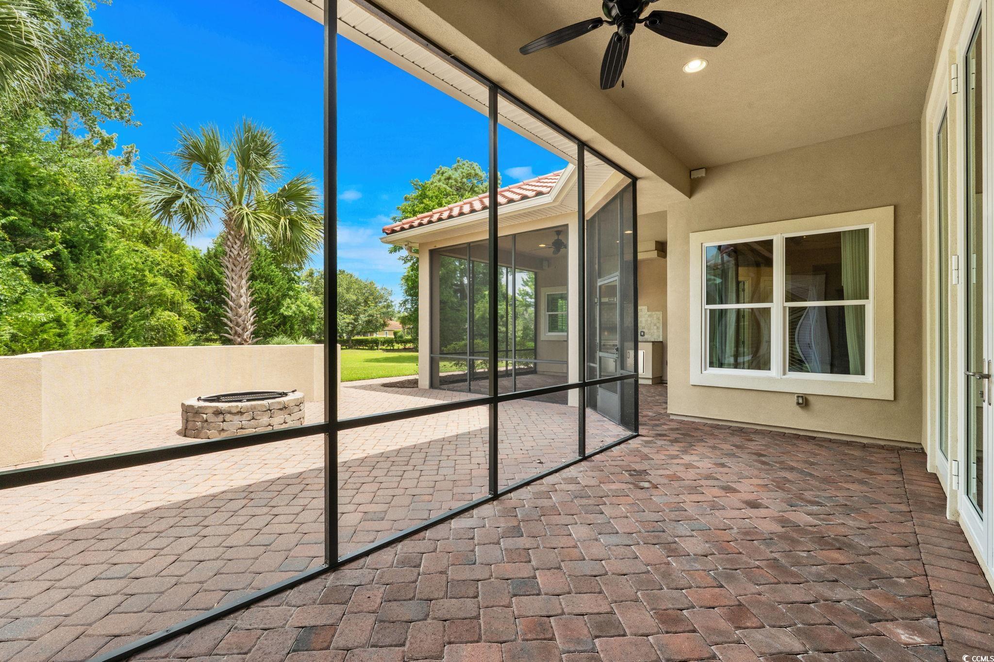 9590 Bellasera Circle