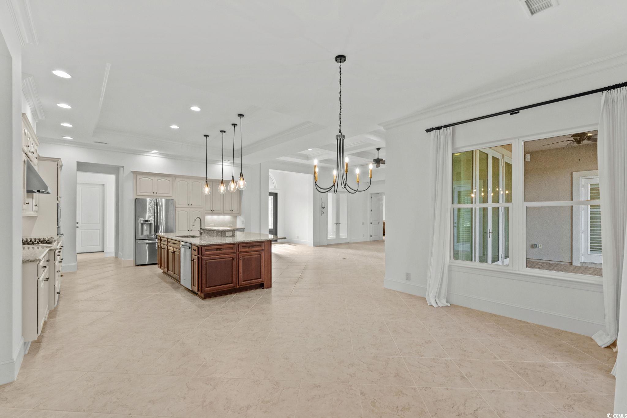 9590 Bellasera Circle