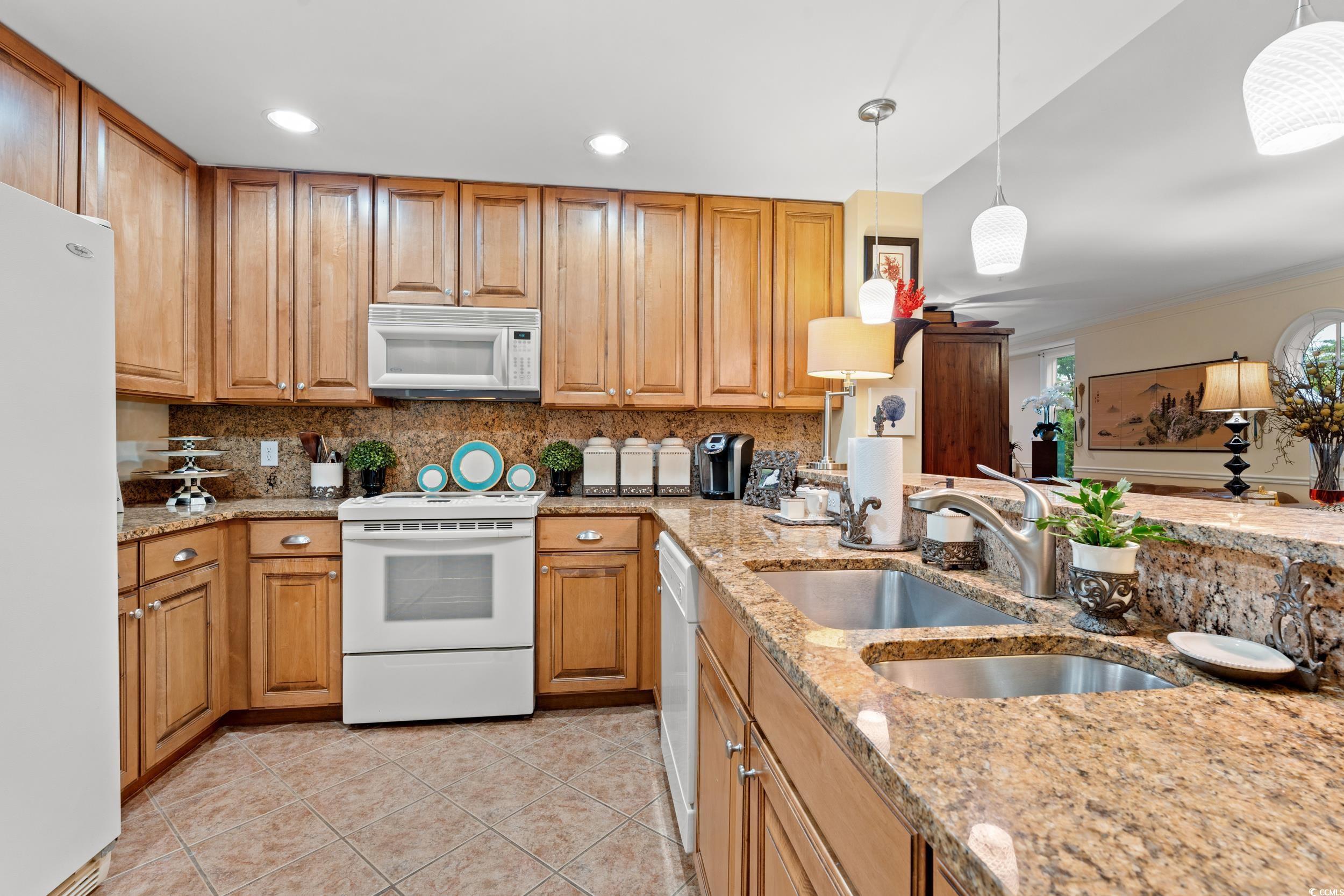 1330 Villa Marbella Ct. Unit: 3-105