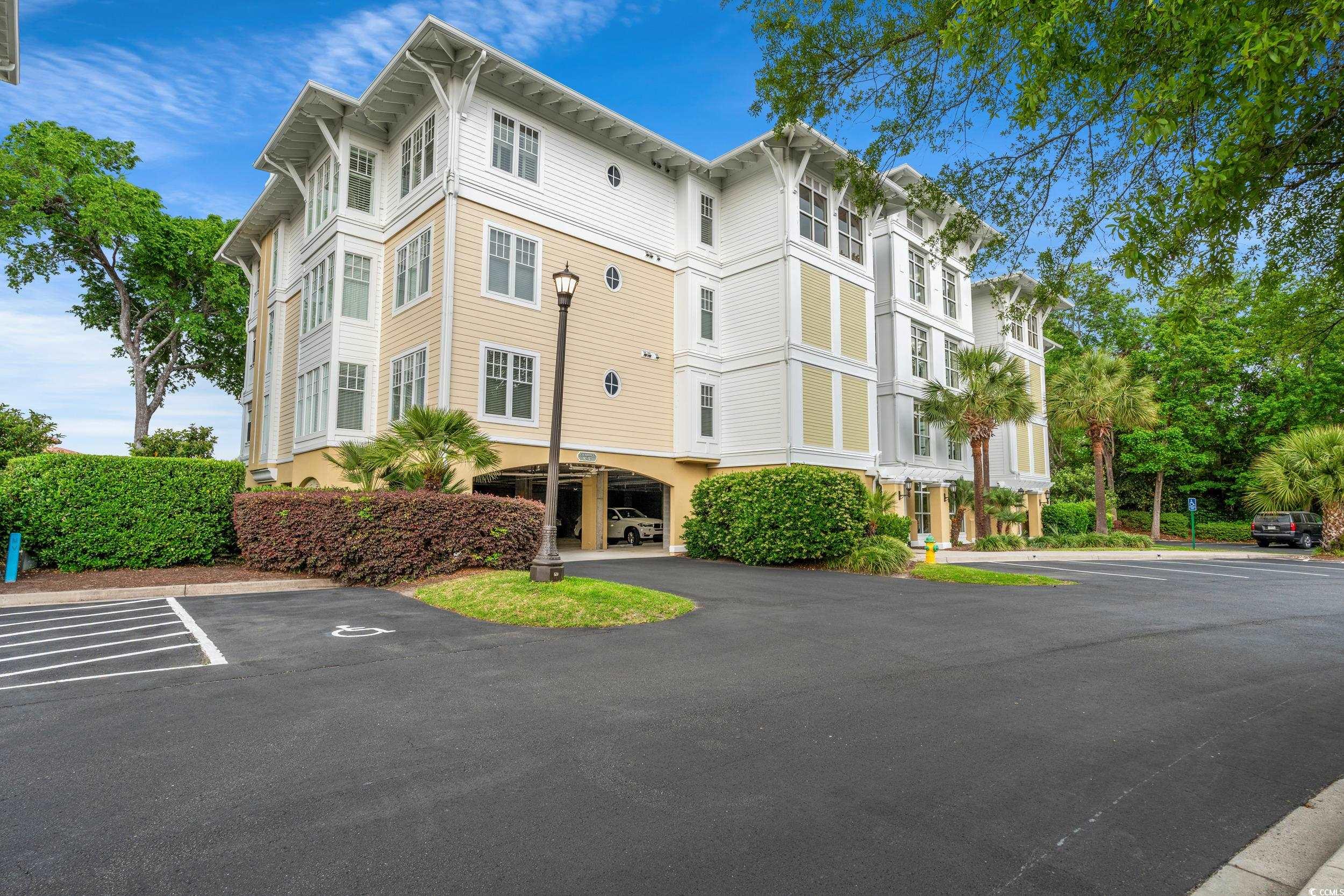 1330 Villa Marbella Ct. Unit: 3-105