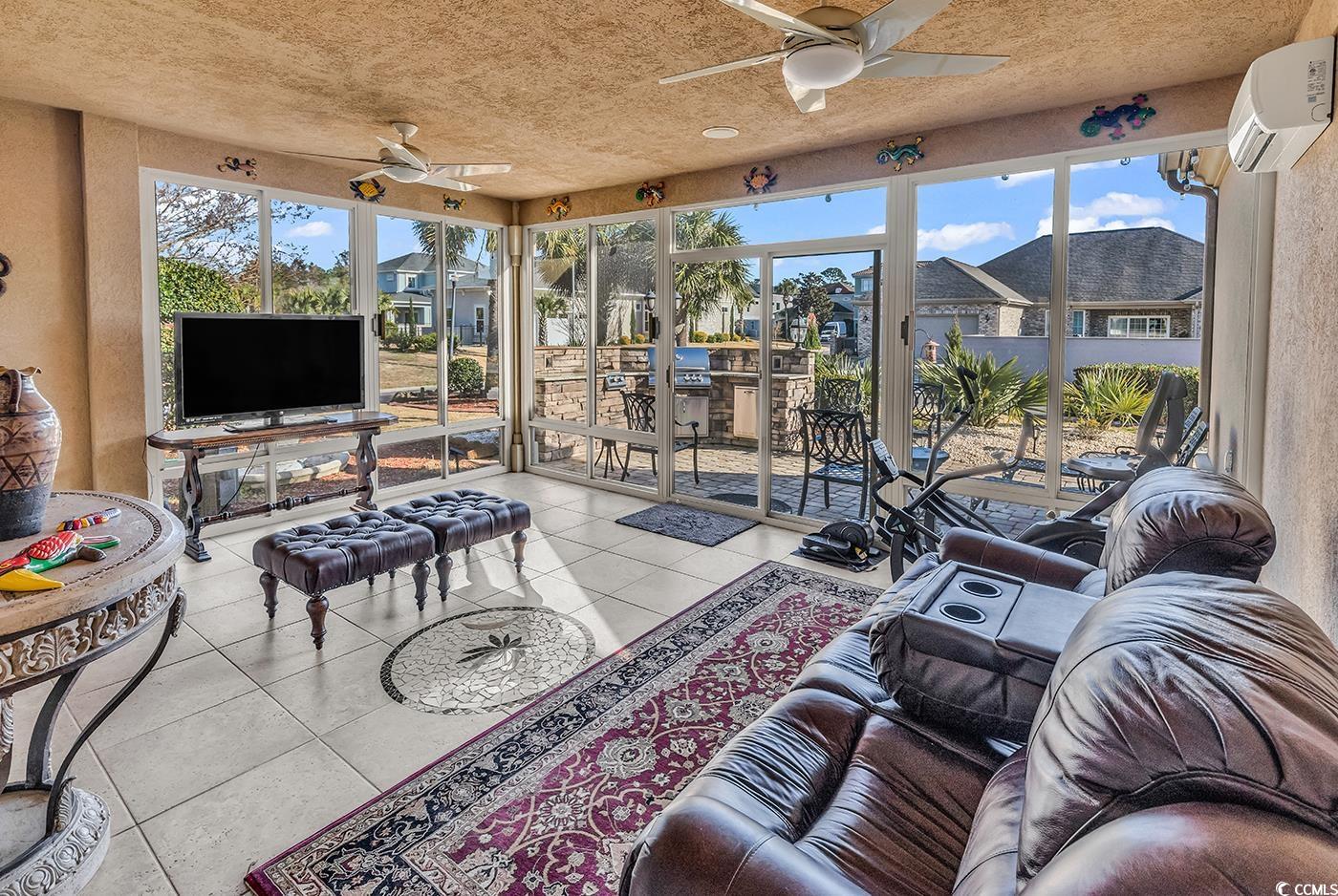 801 Bluffview Dr.