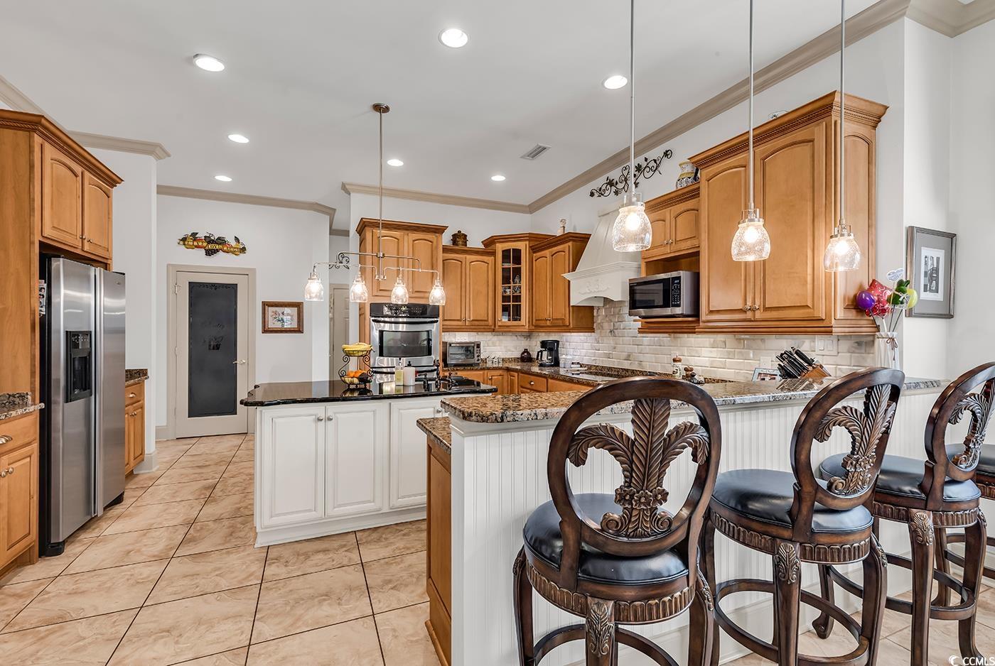801 Bluffview Dr.