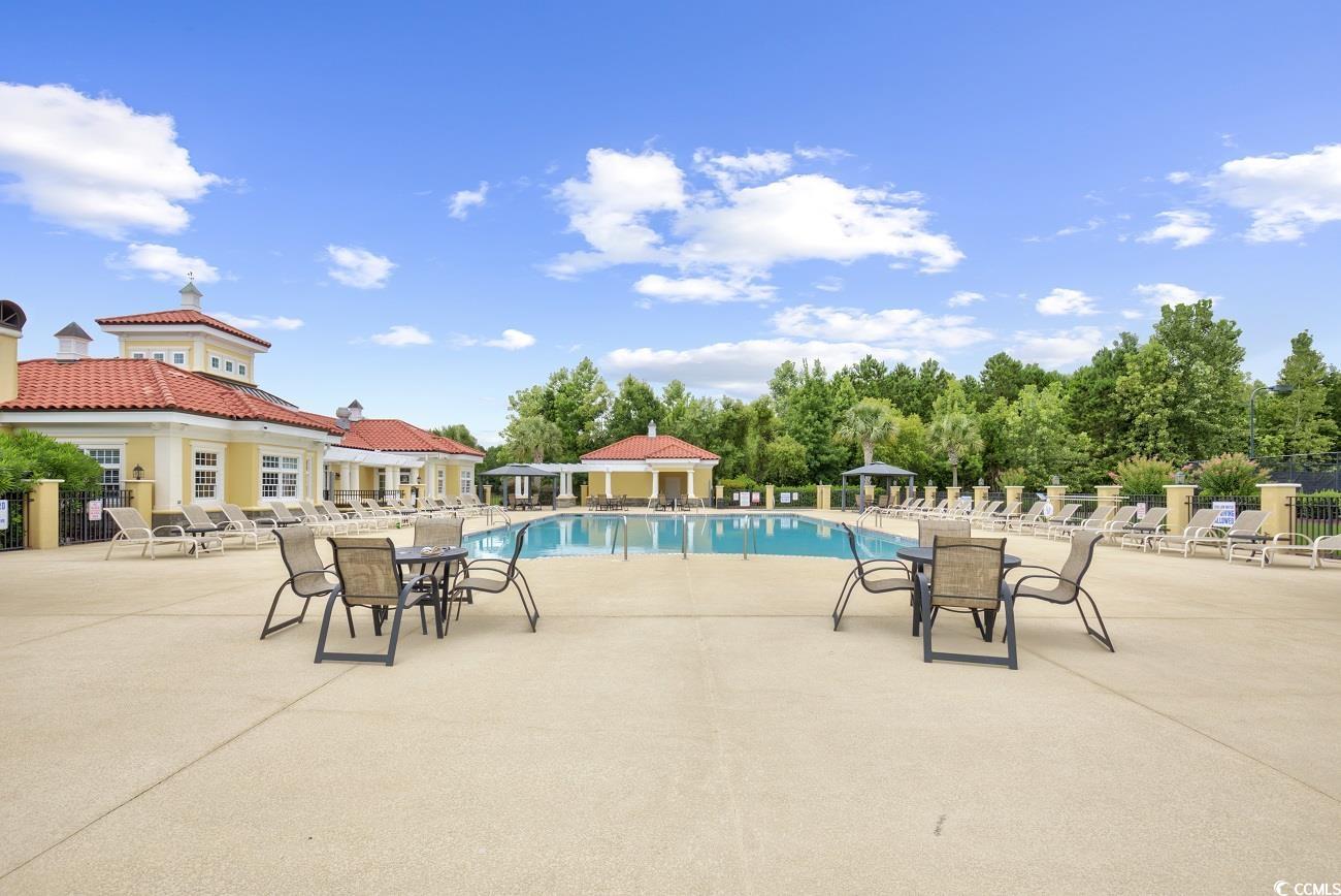 801 Bluffview Dr.