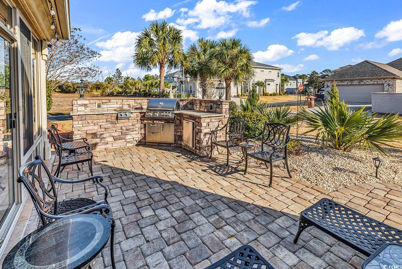 801 Bluffview Dr.