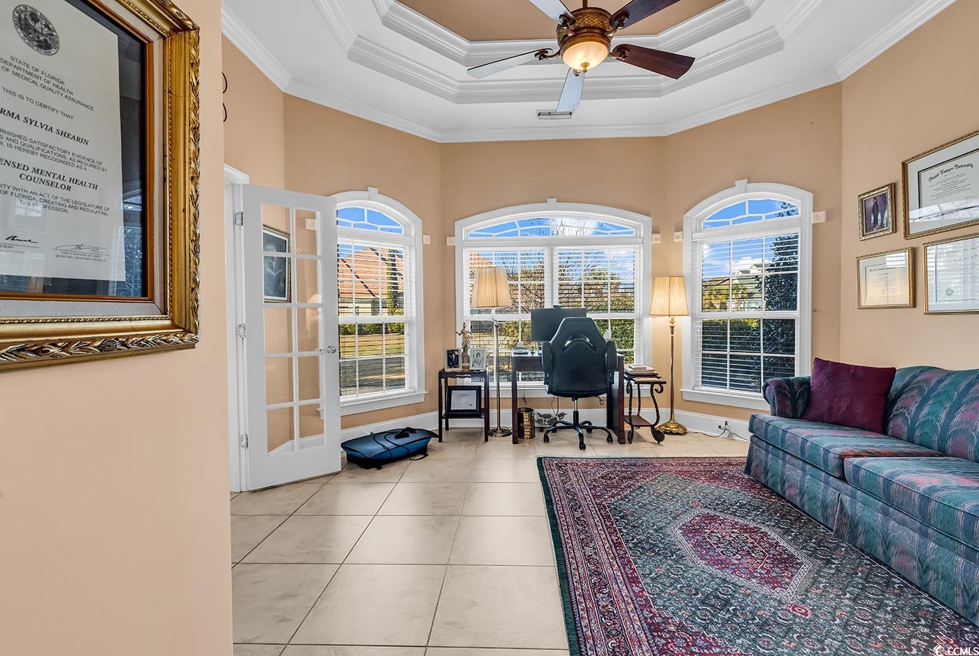 801 Bluffview Dr.