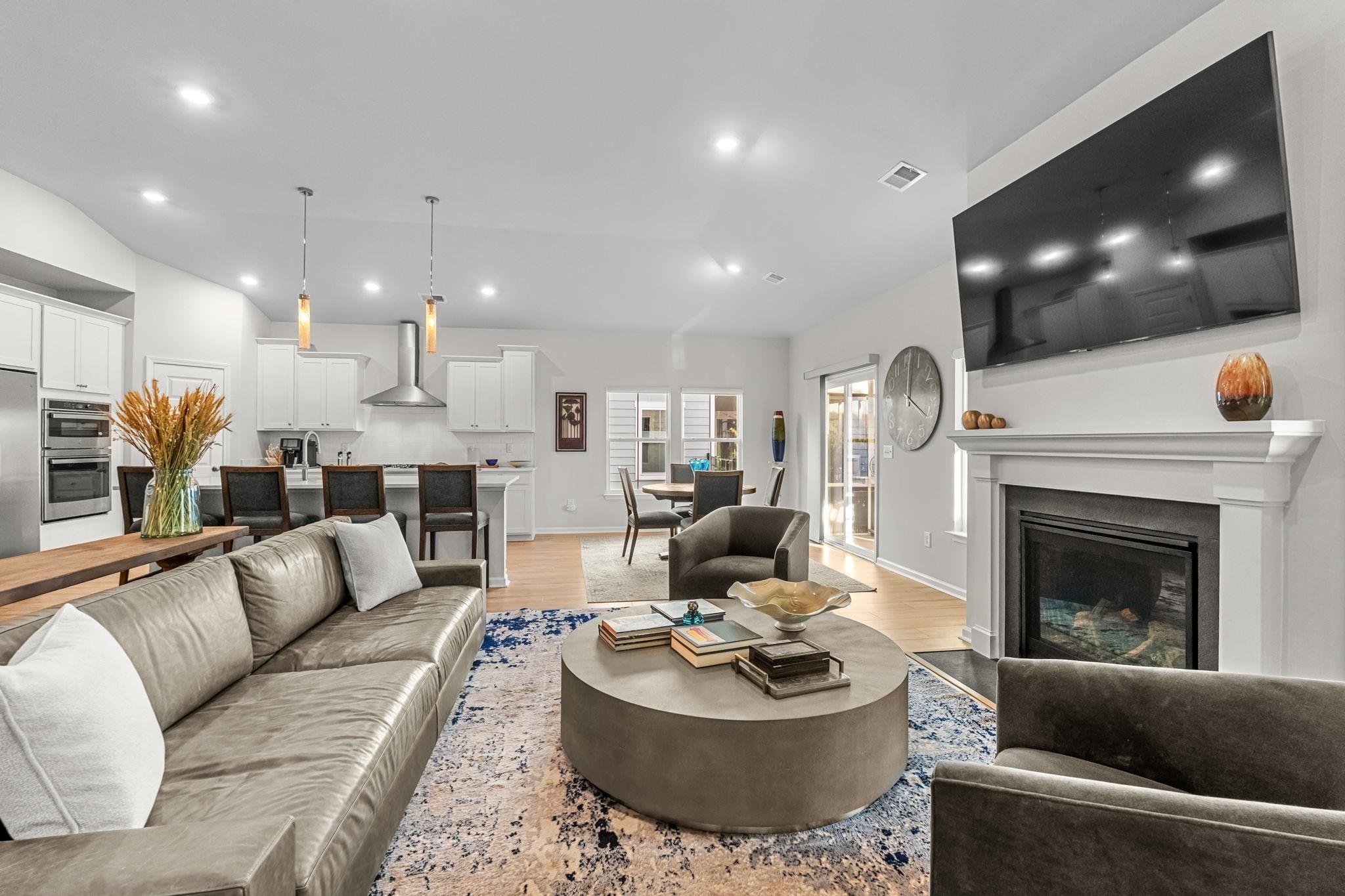 5666 Canary Island Ct.