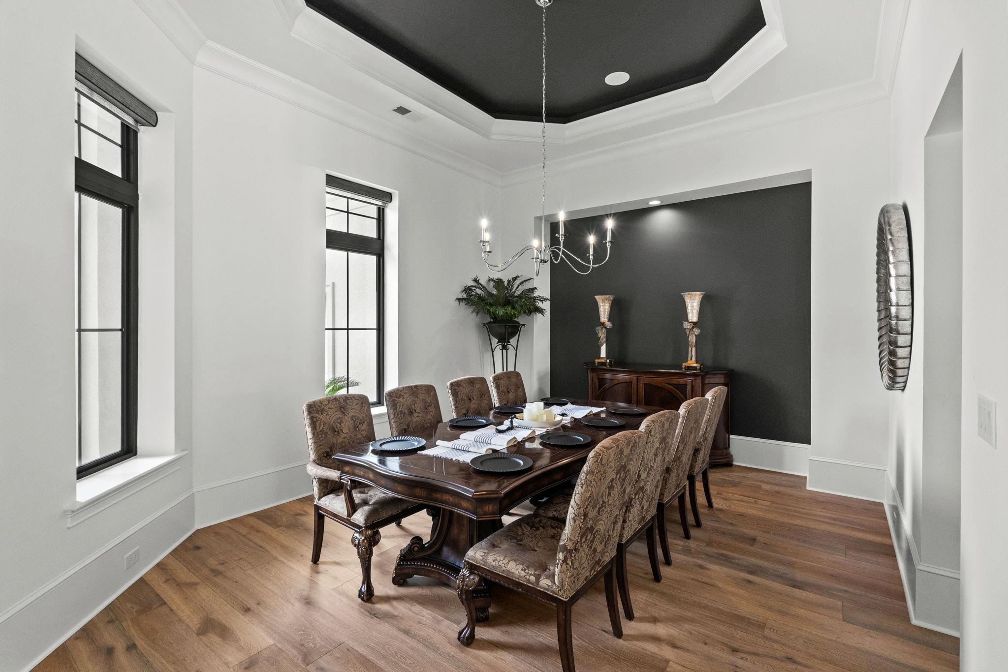 9410 Bellasera Circle