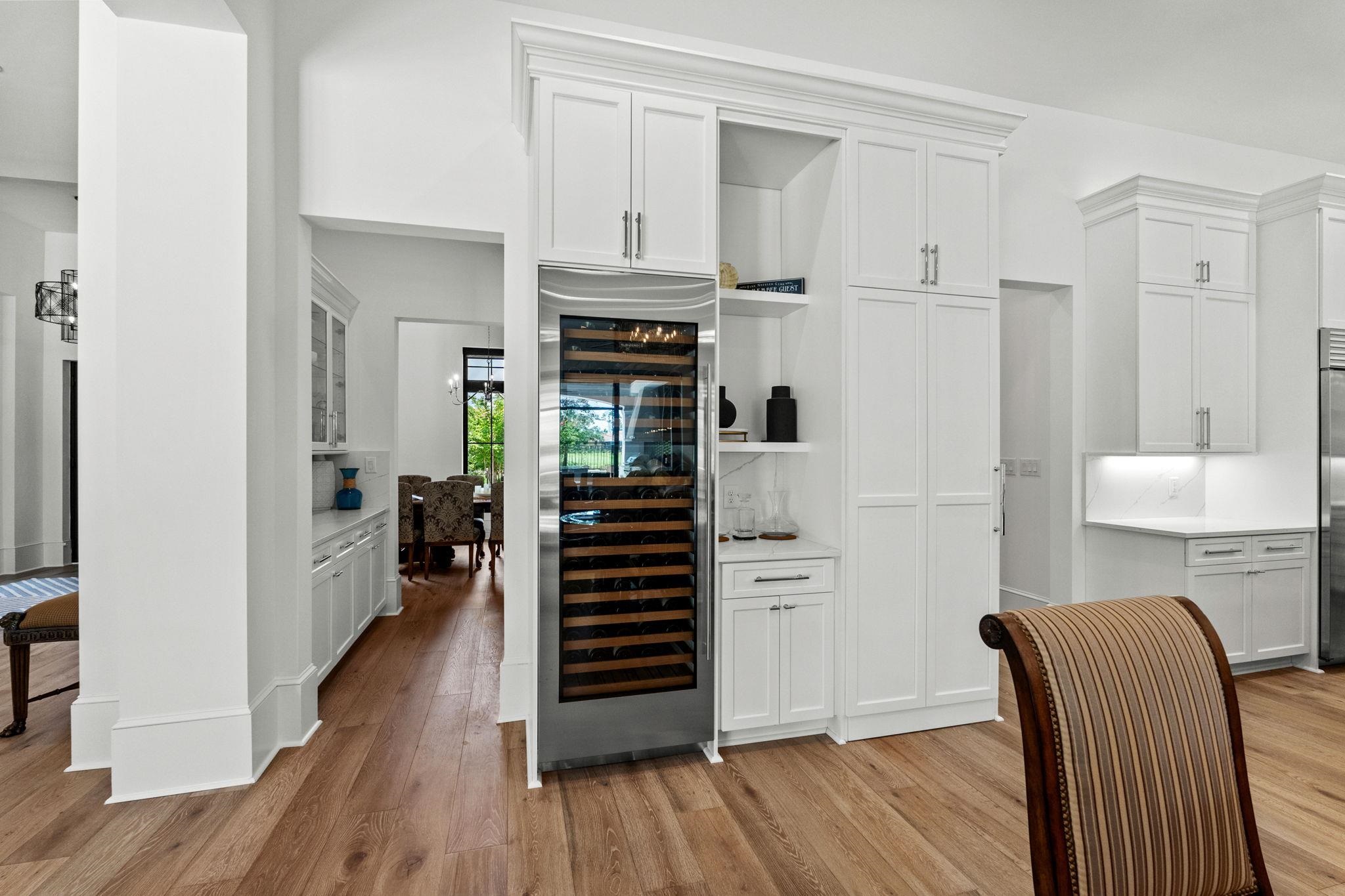 9410 Bellasera Circle