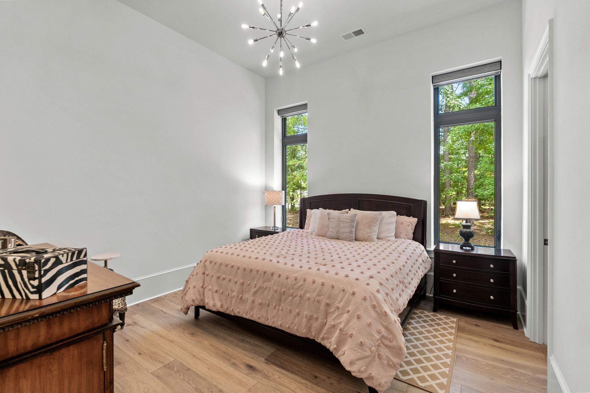 9410 Bellasera Circle