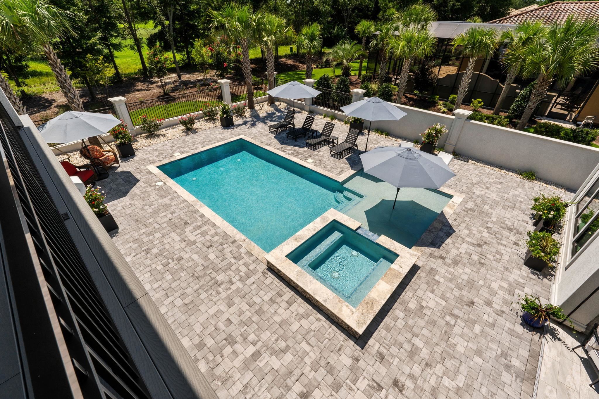 9410 Bellasera Circle