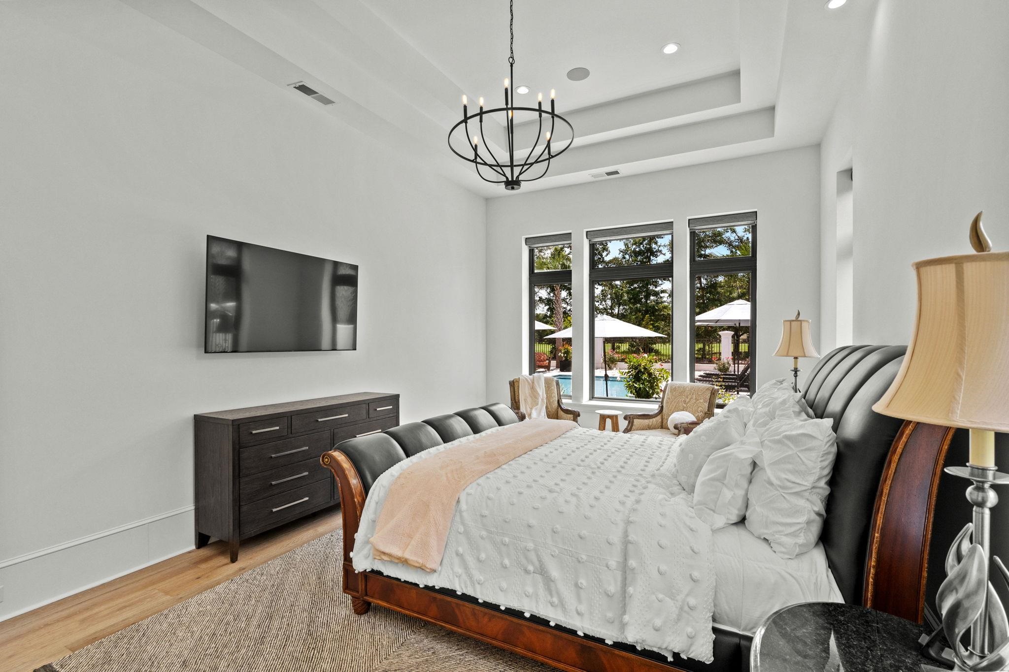 9410 Bellasera Circle