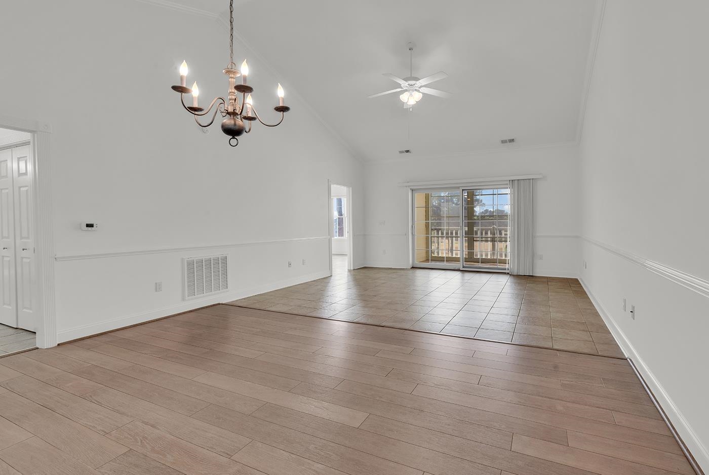 4898 Luster Leaf Circle Unit: 403