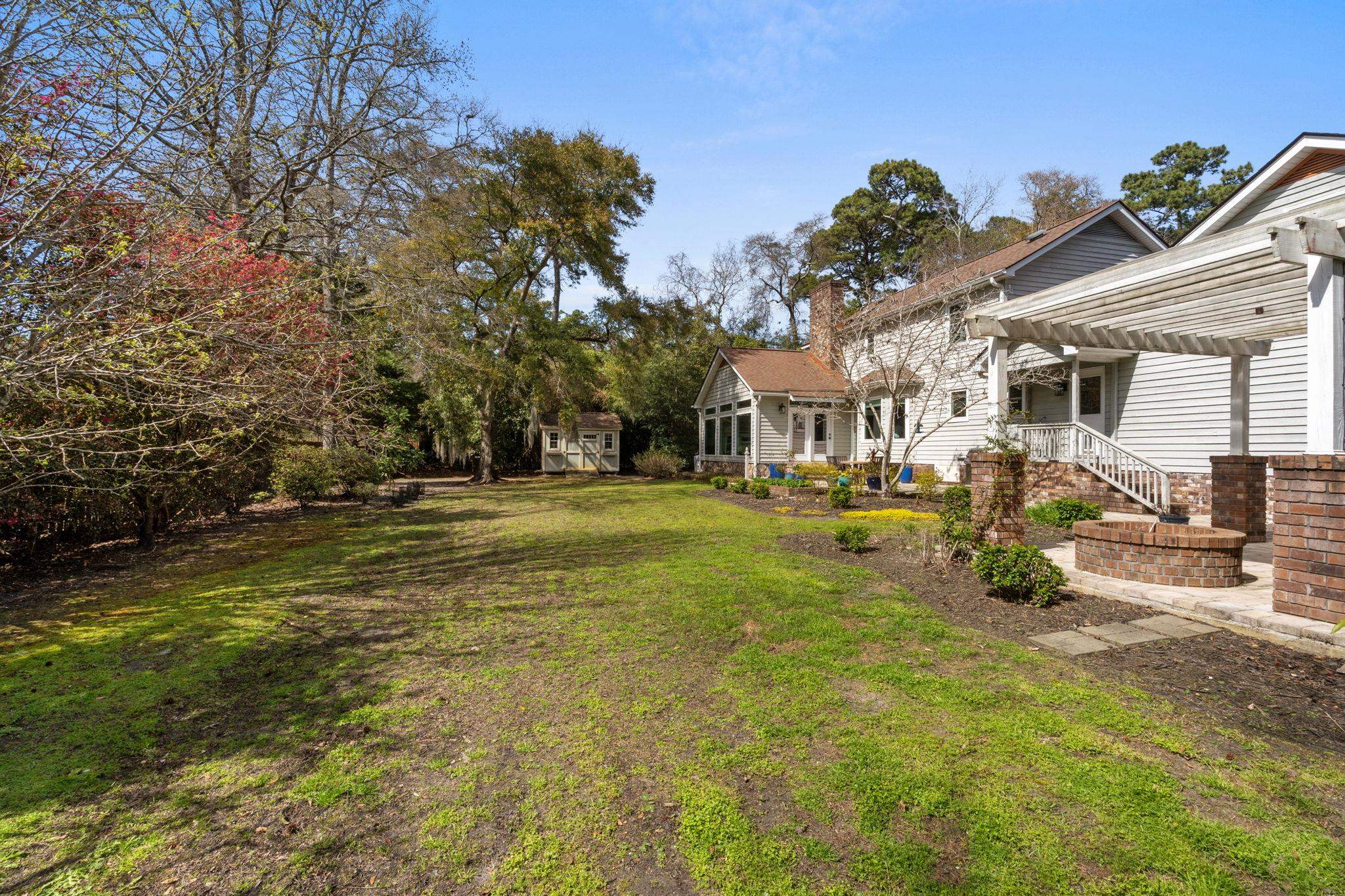 64 Middle Gate Rd.