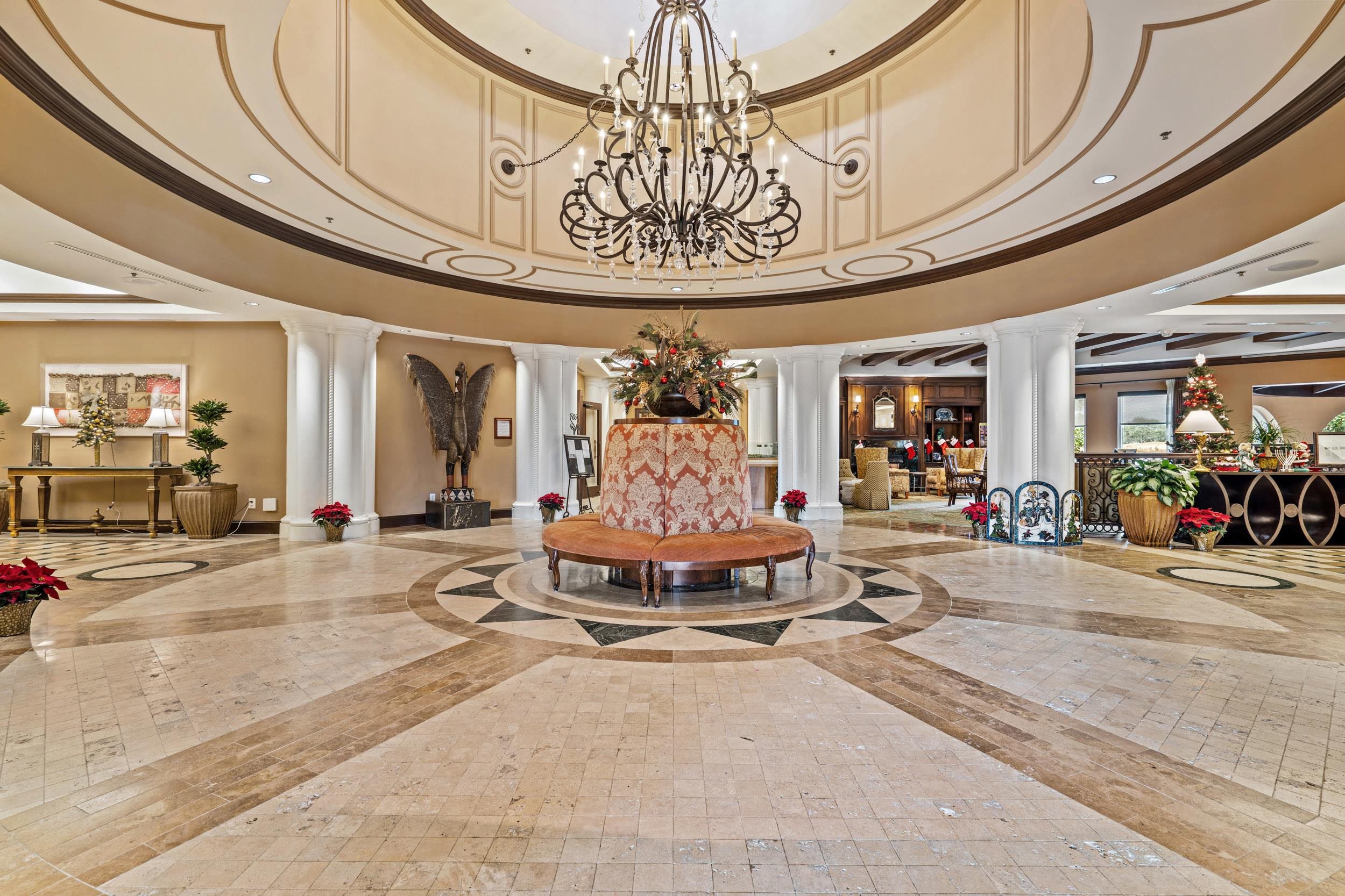 8121 Amalfi Pl. Unit: 7-604