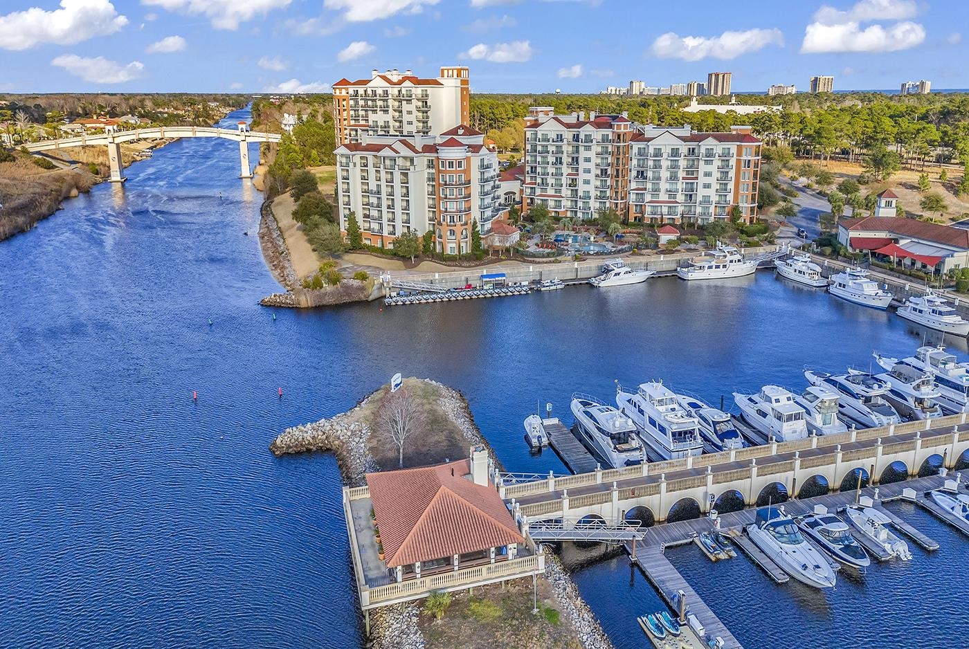 8121 Amalfi Pl. Unit: 7-205