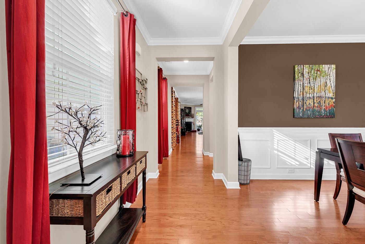 1605 Legends Ave.