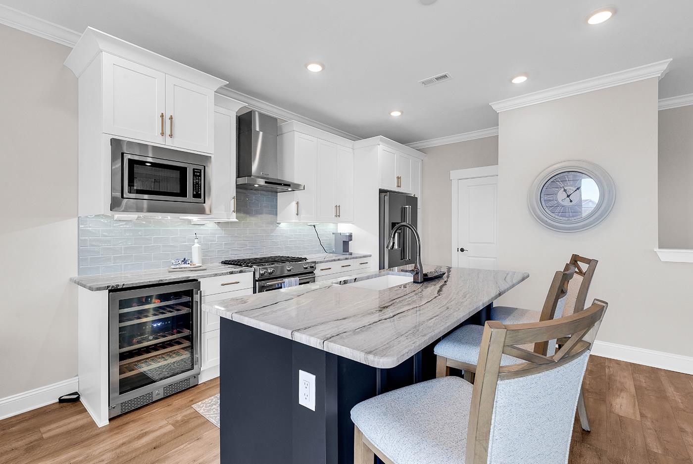870 Fountain Ct. Unit: B