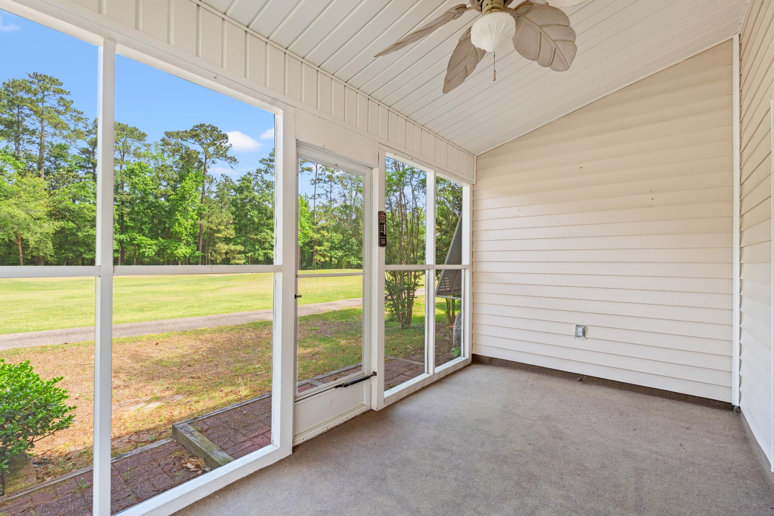 4712 Peony Circle