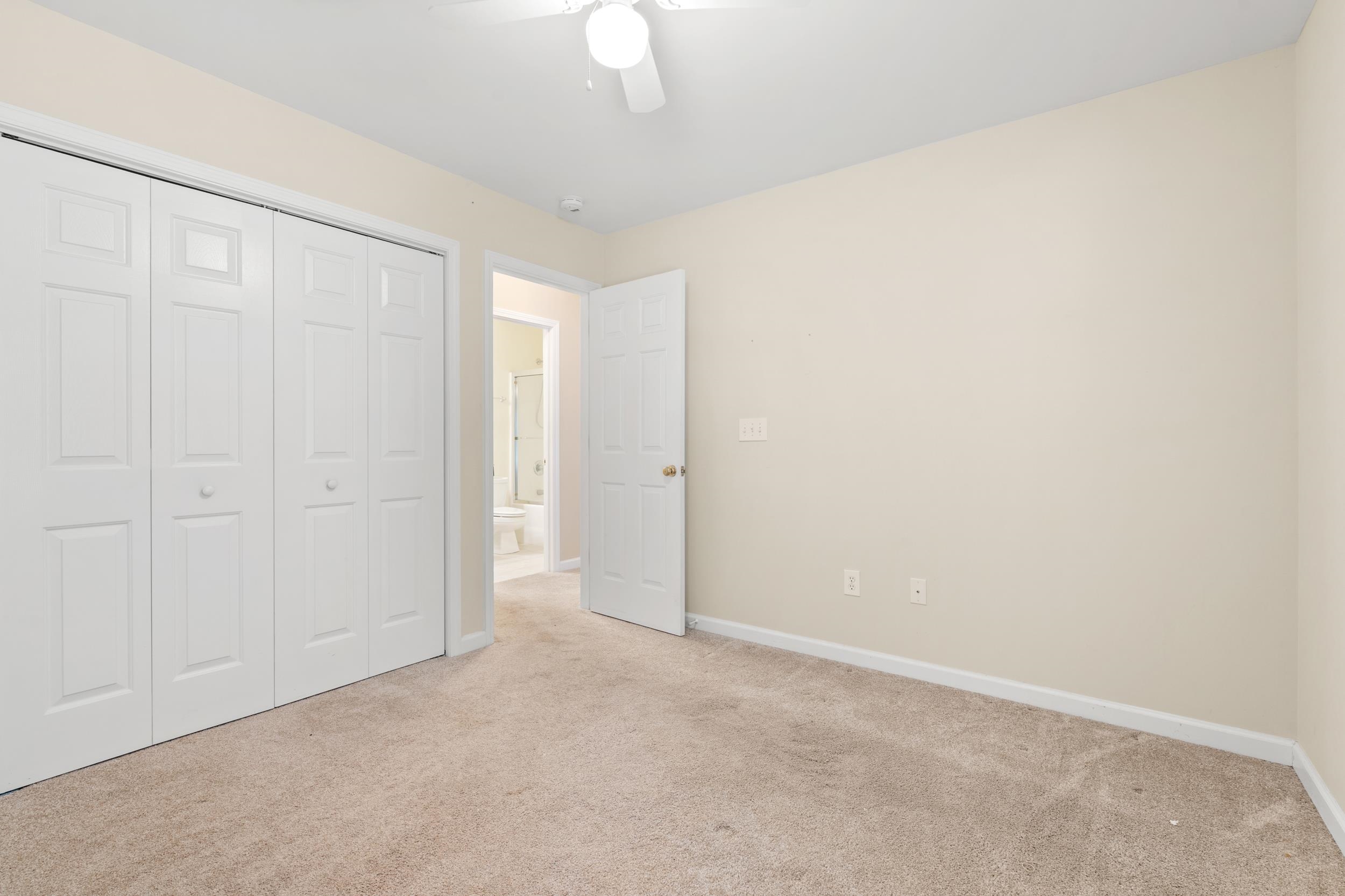 4712 Peony Circle