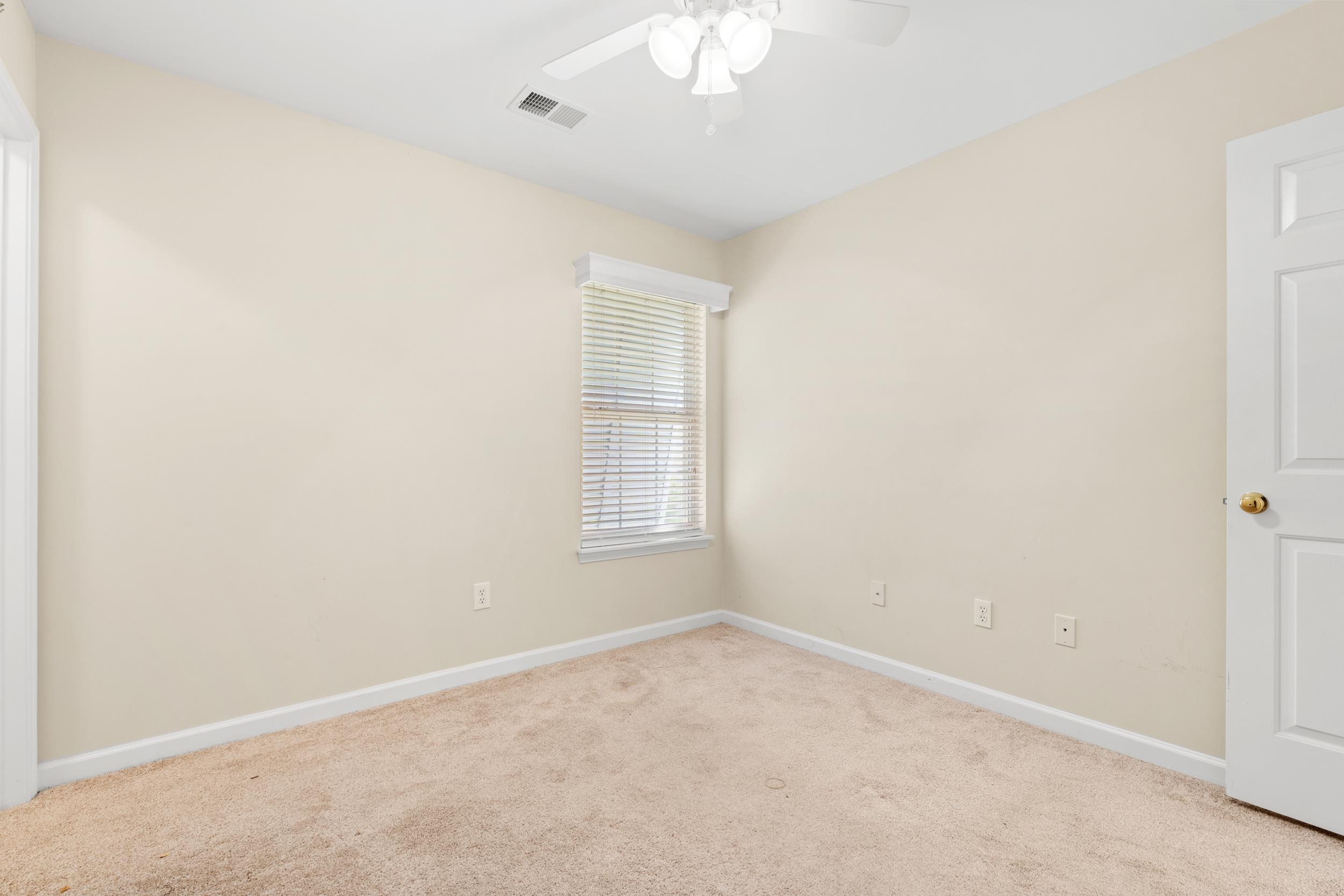 4712 Peony Circle