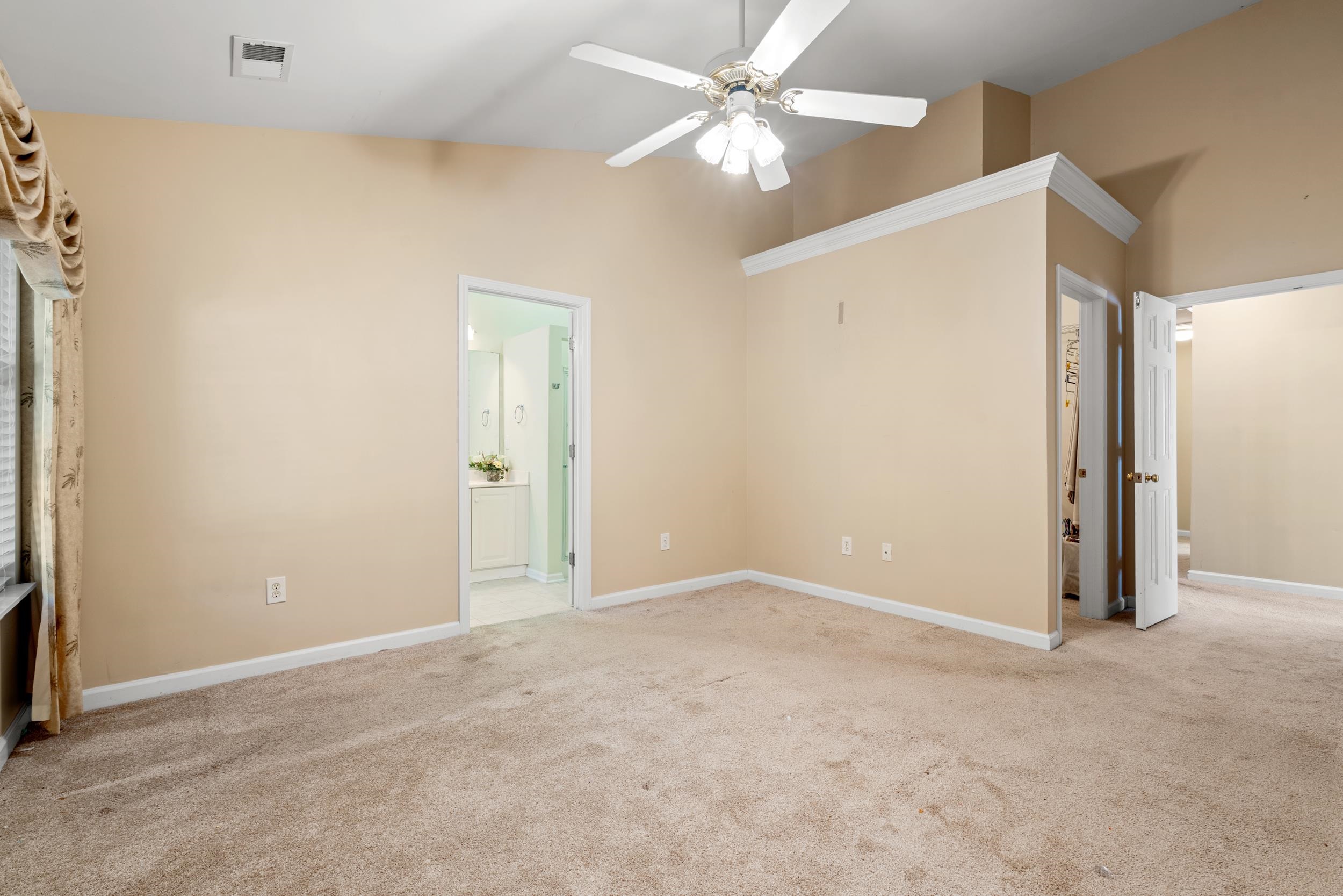 4712 Peony Circle