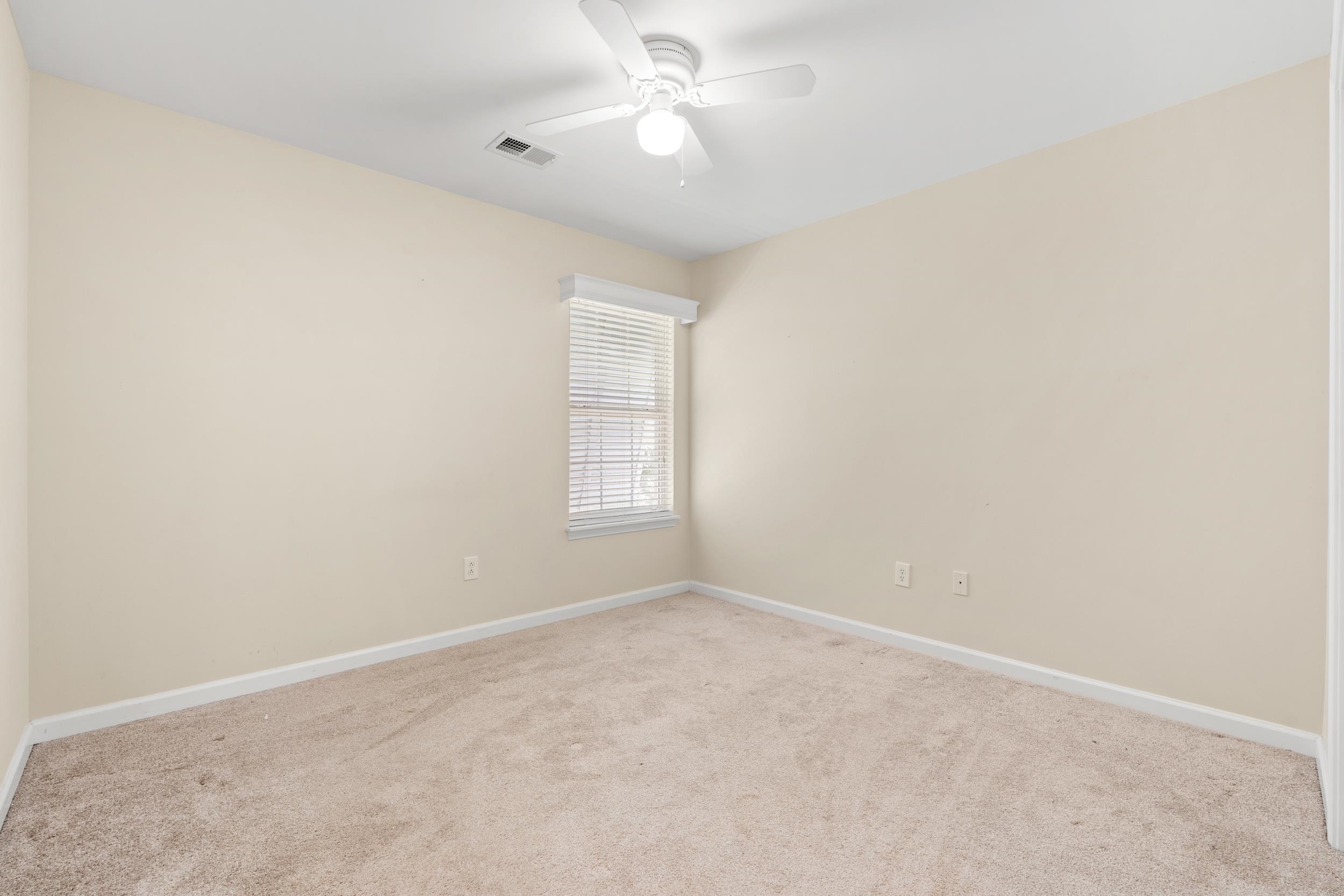 4712 Peony Circle