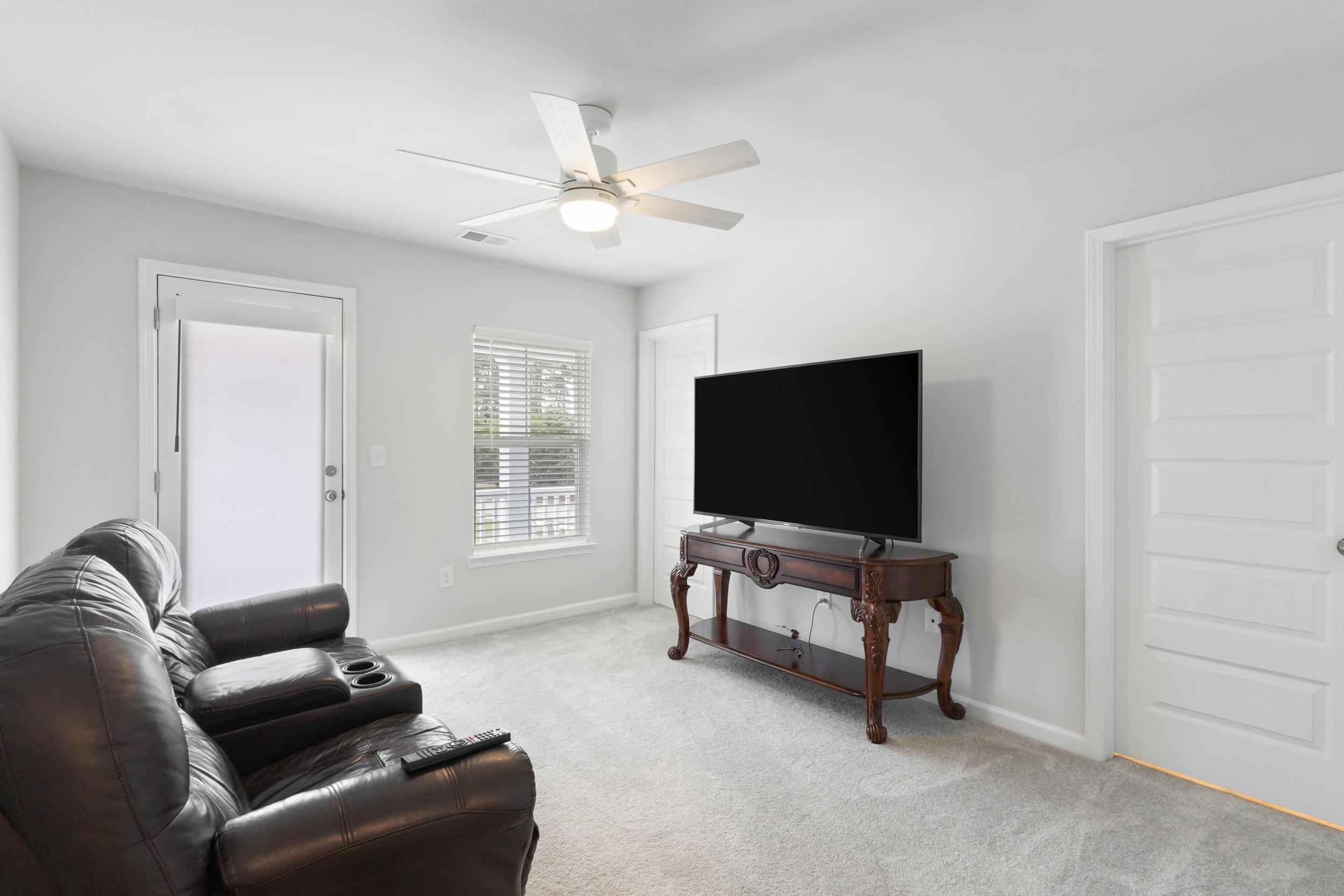 5605 Canary Island Ct.