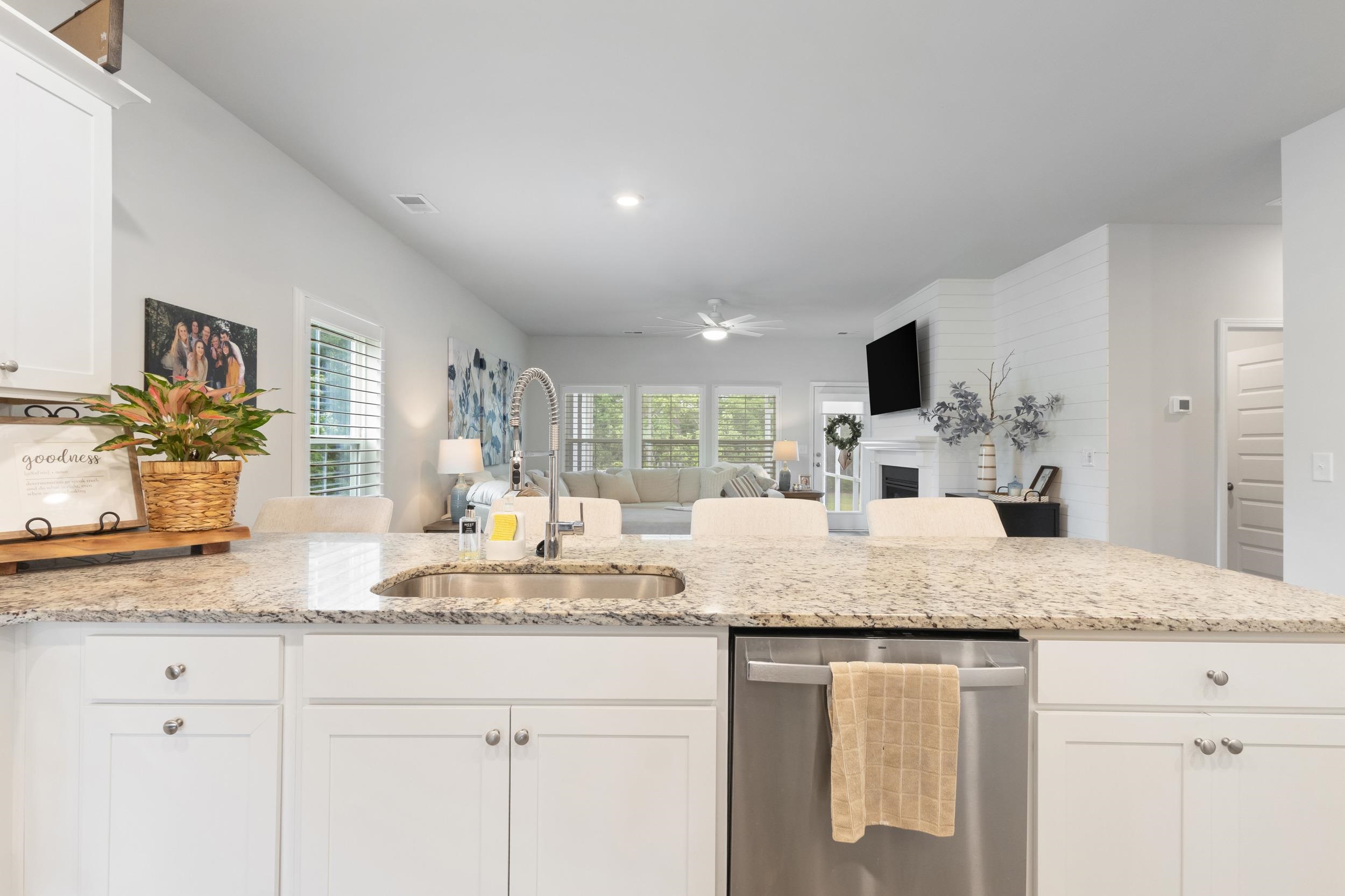 5605 Canary Island Ct.