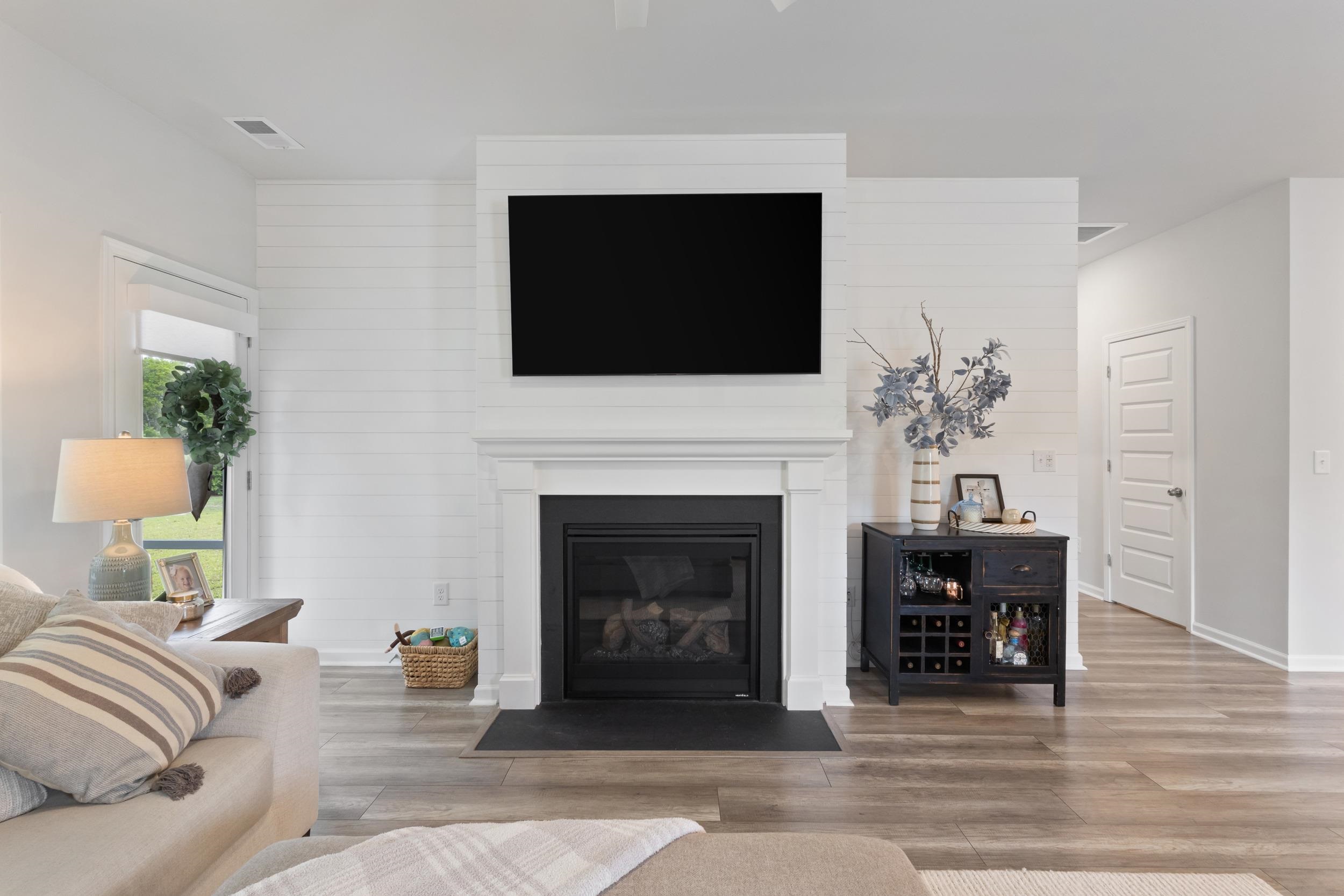 5605 Canary Island Ct.