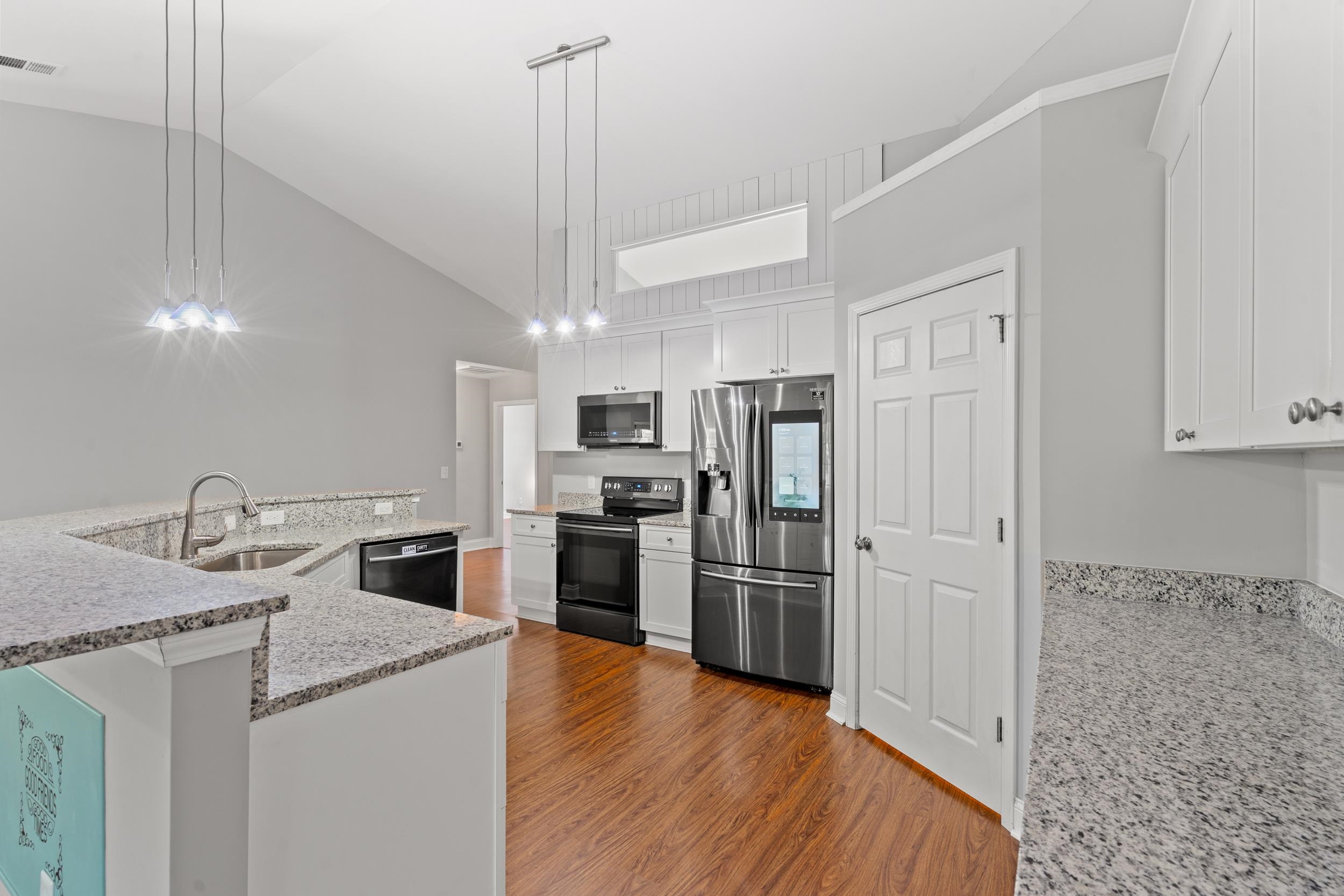 700 Alexis Dr.
