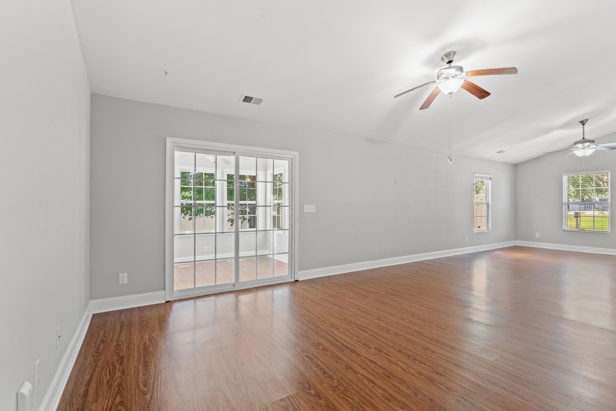 700 Alexis Dr.