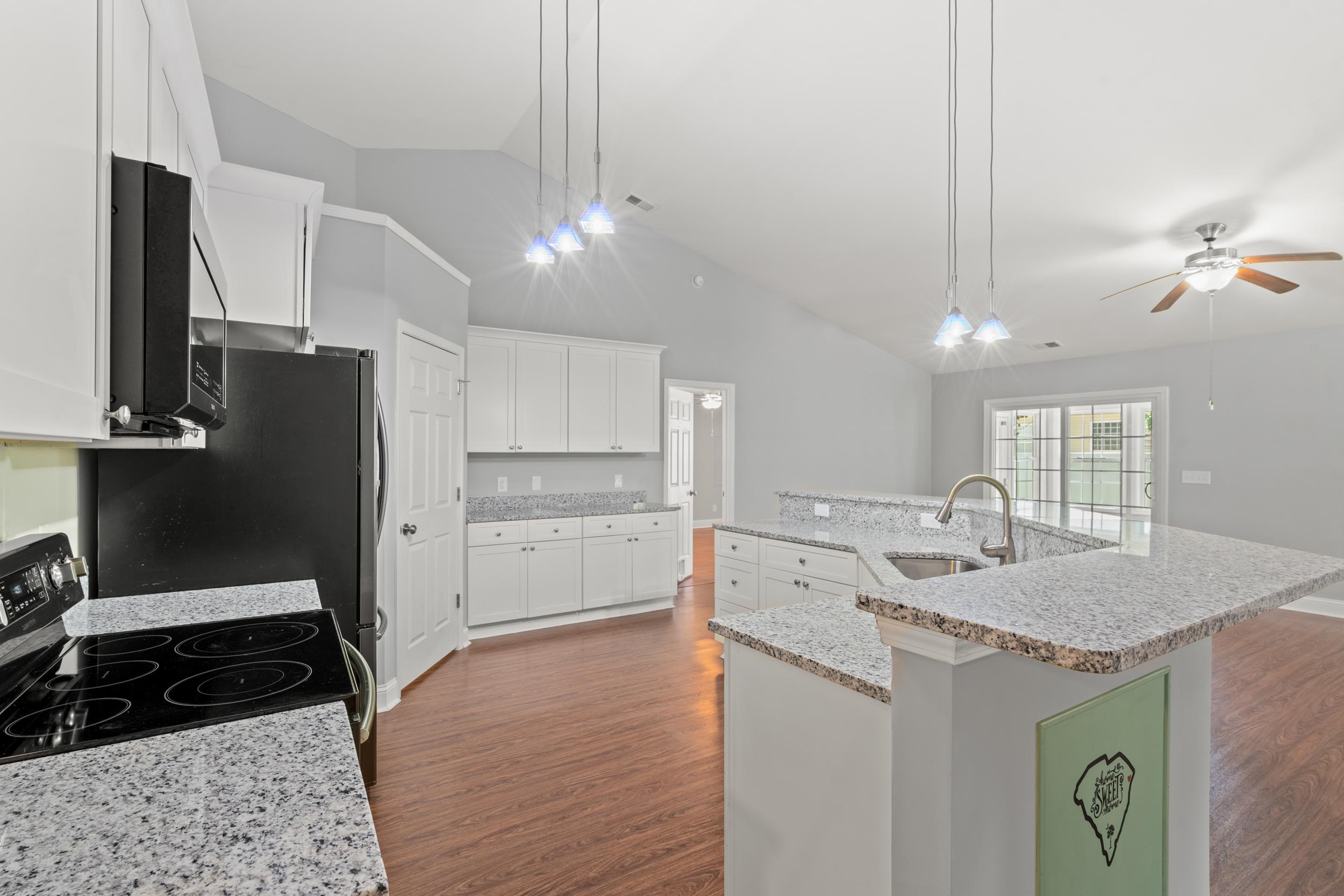 700 Alexis Dr.