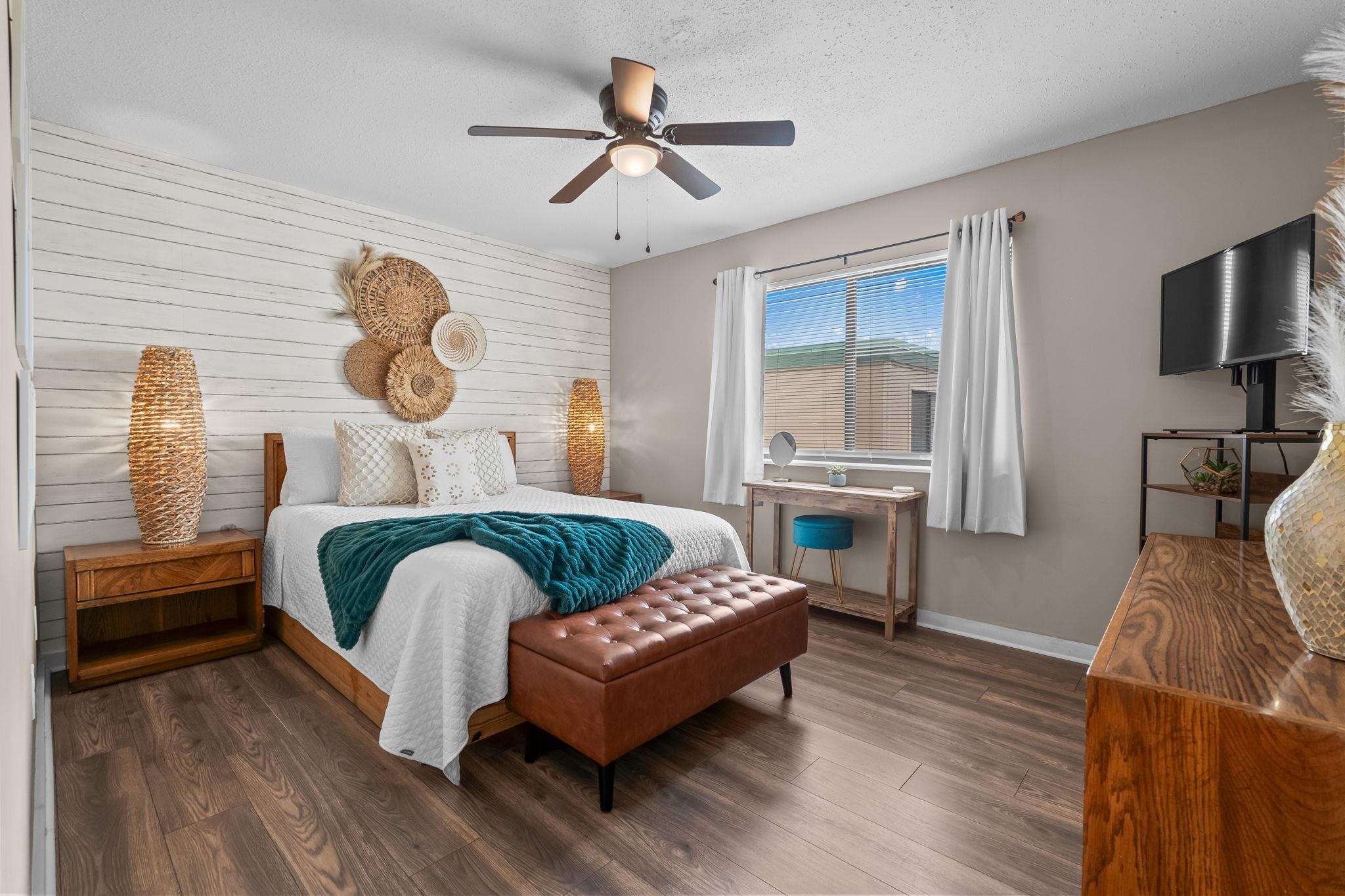 9661 Shore Dr. Unit: C-15