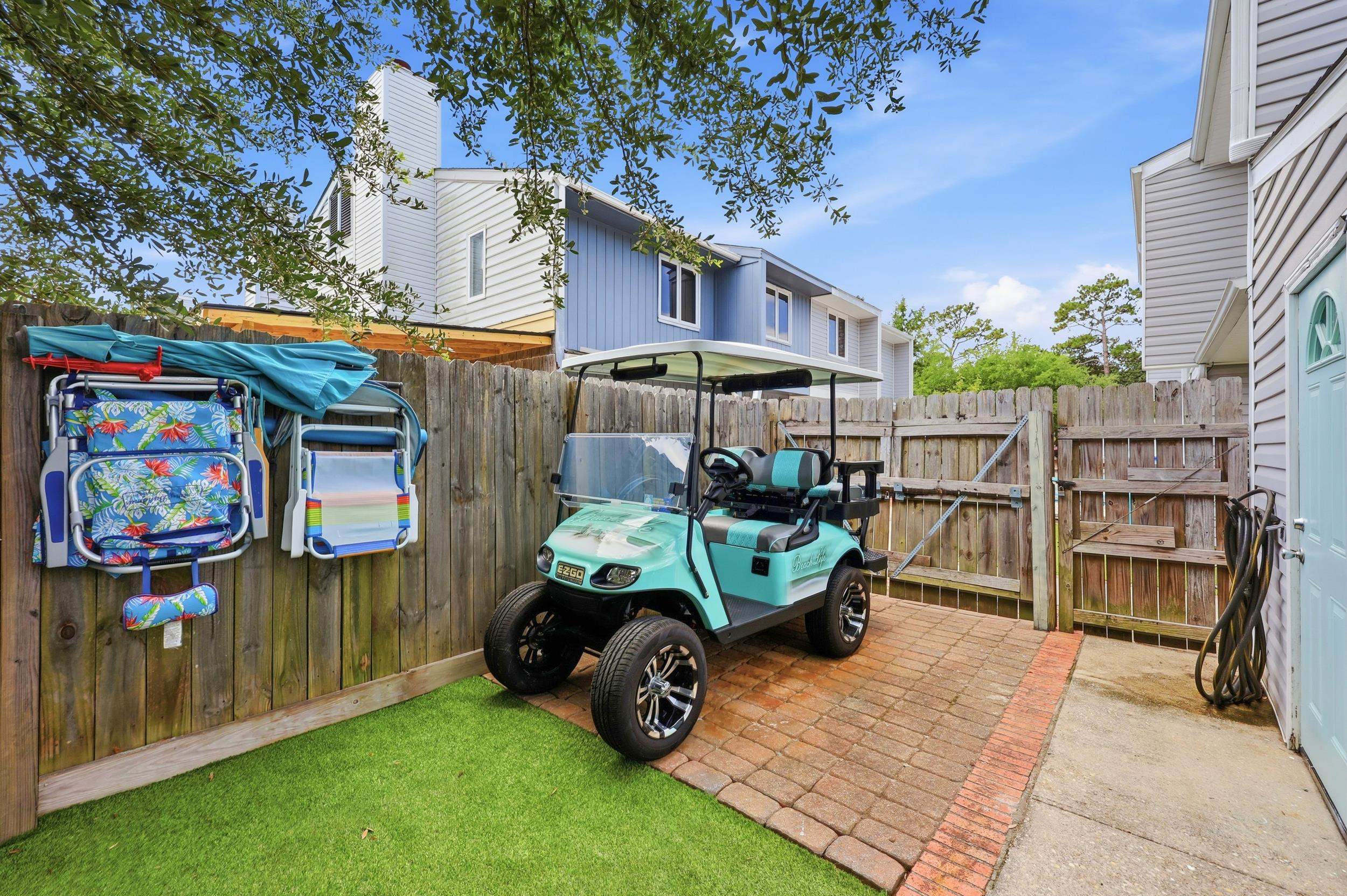 604 36th Ave. N Unit: 604-D