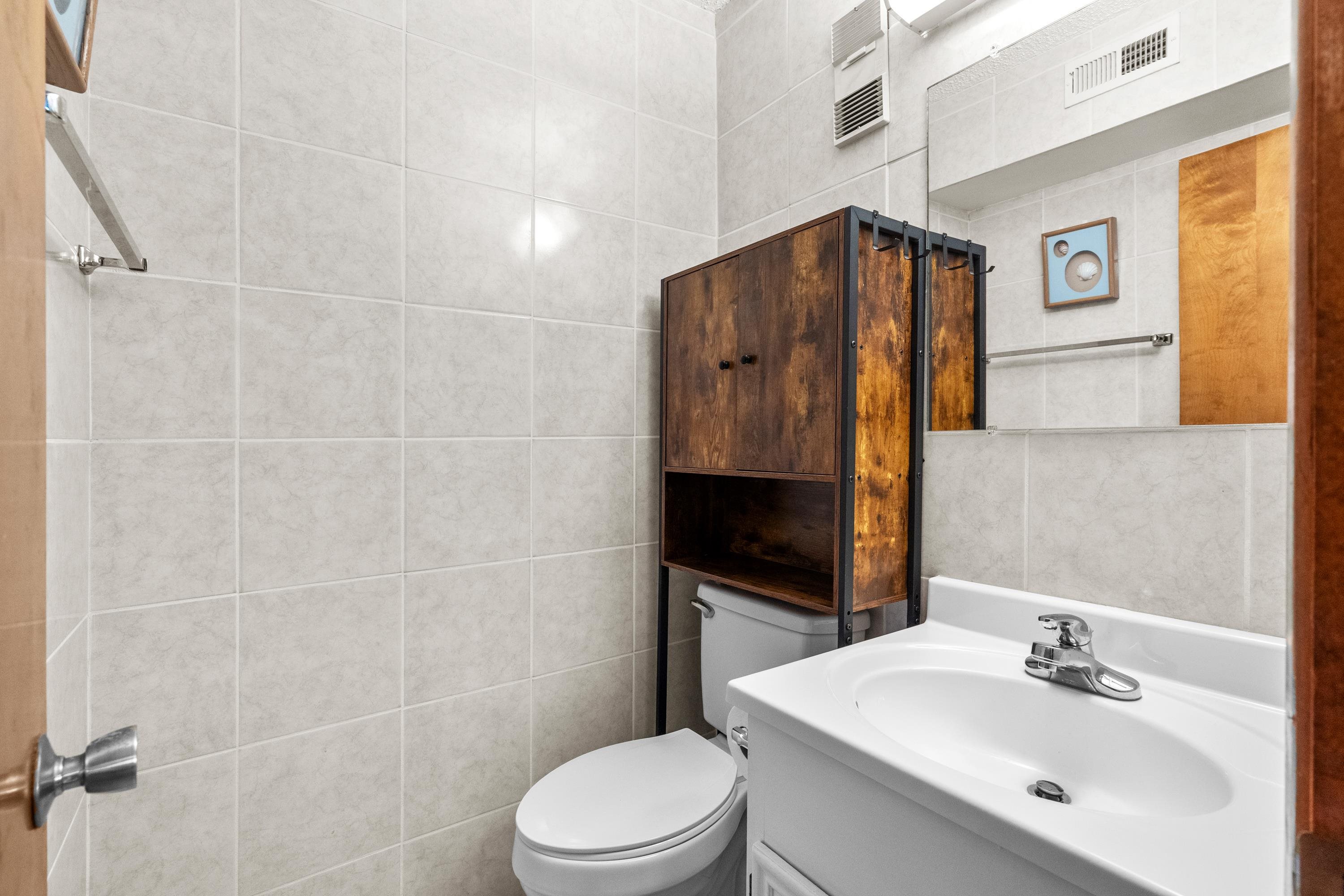 9570 Shore Dr. Unit: 312