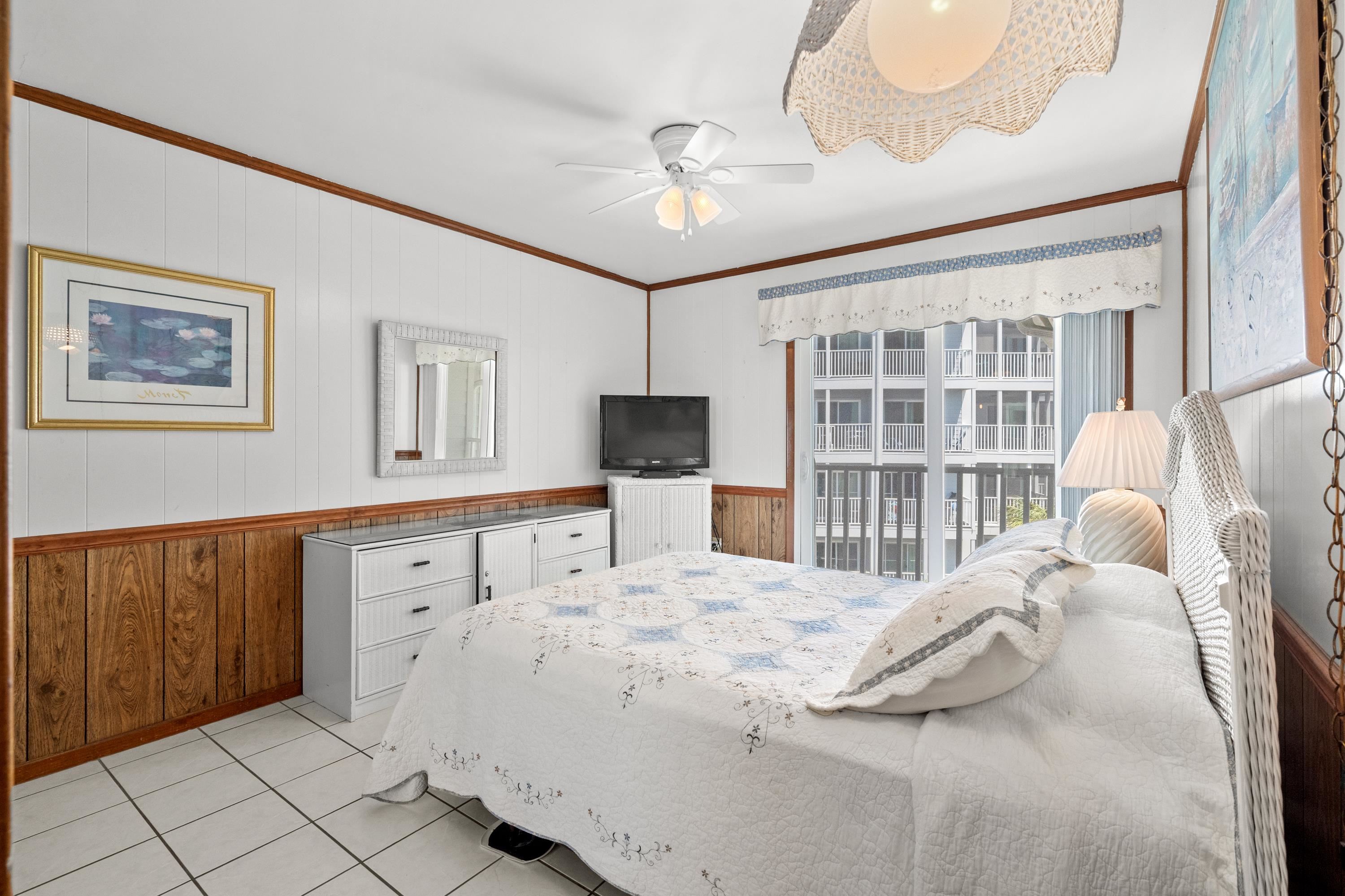 9570 Shore Dr. Unit: 312