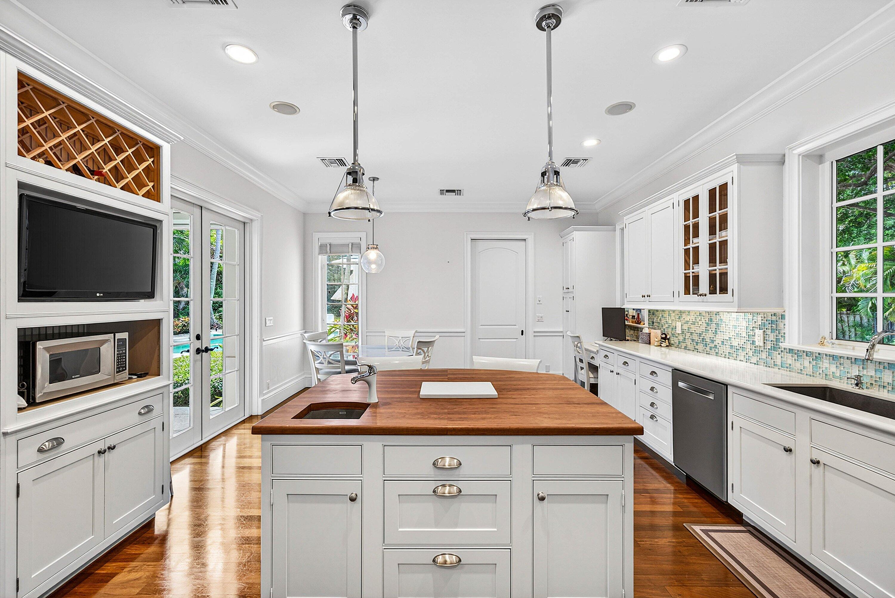 3030 N Ocean Boulevard