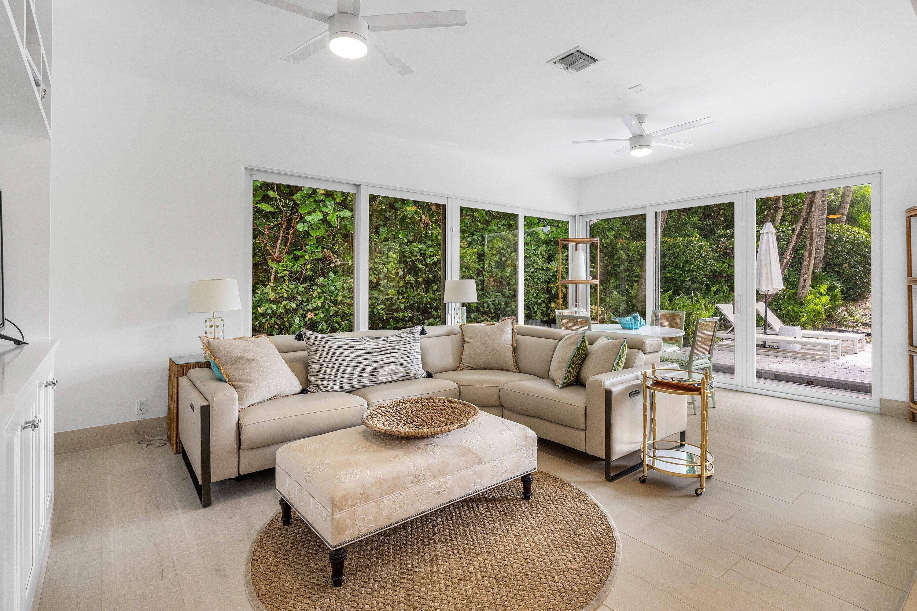 1100 N Ocean Boulevard