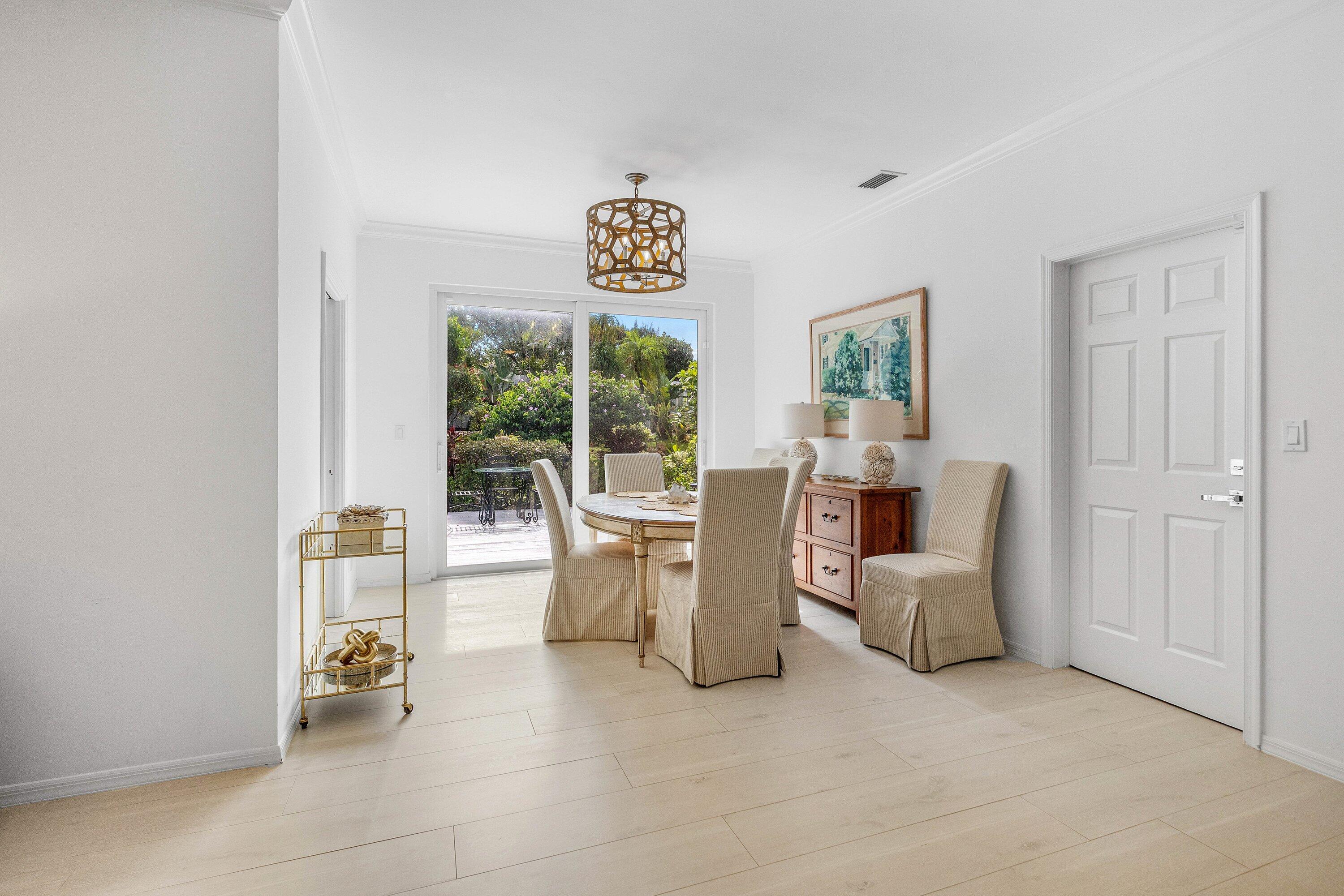 1100 N Ocean Boulevard