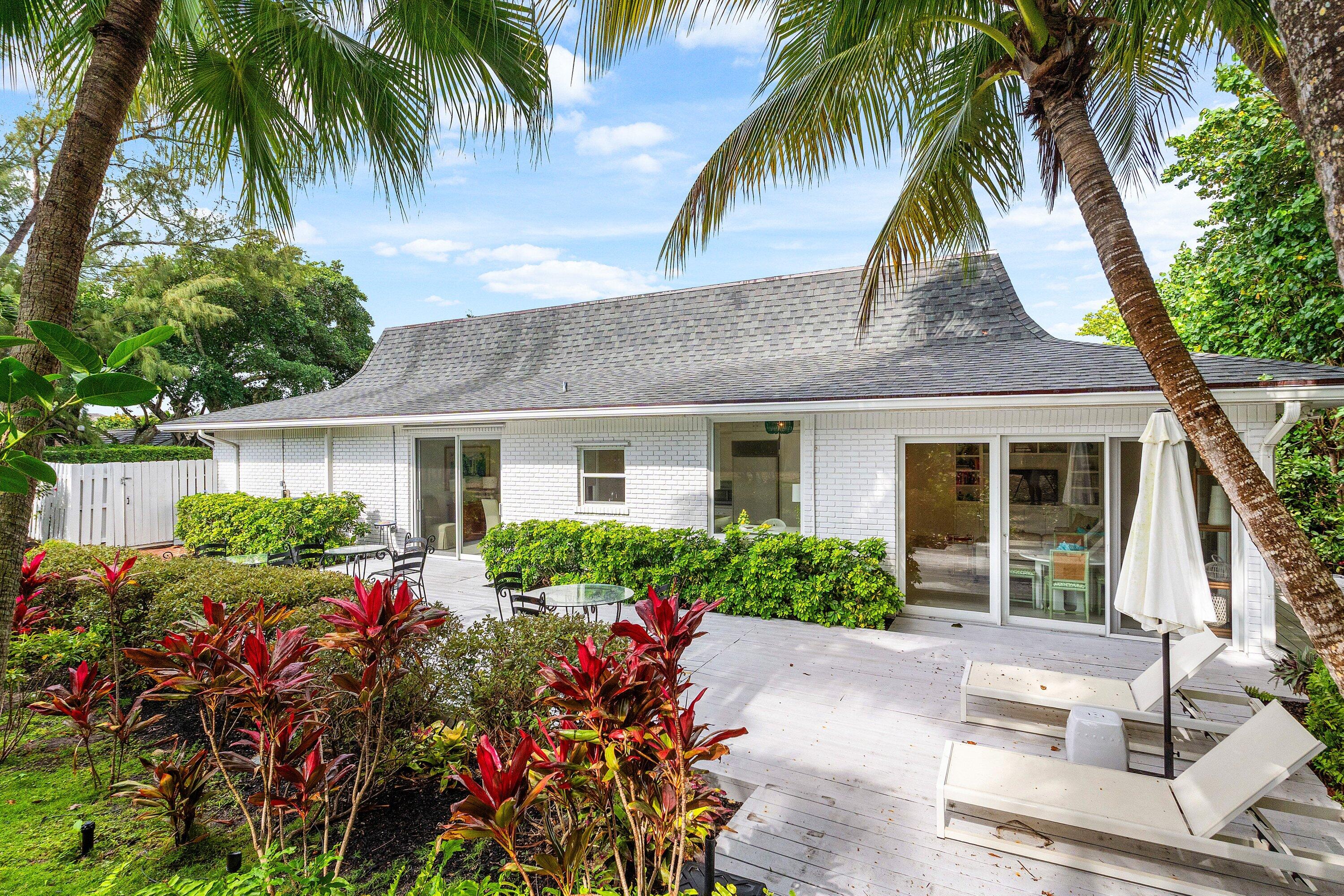 1100 N Ocean Boulevard