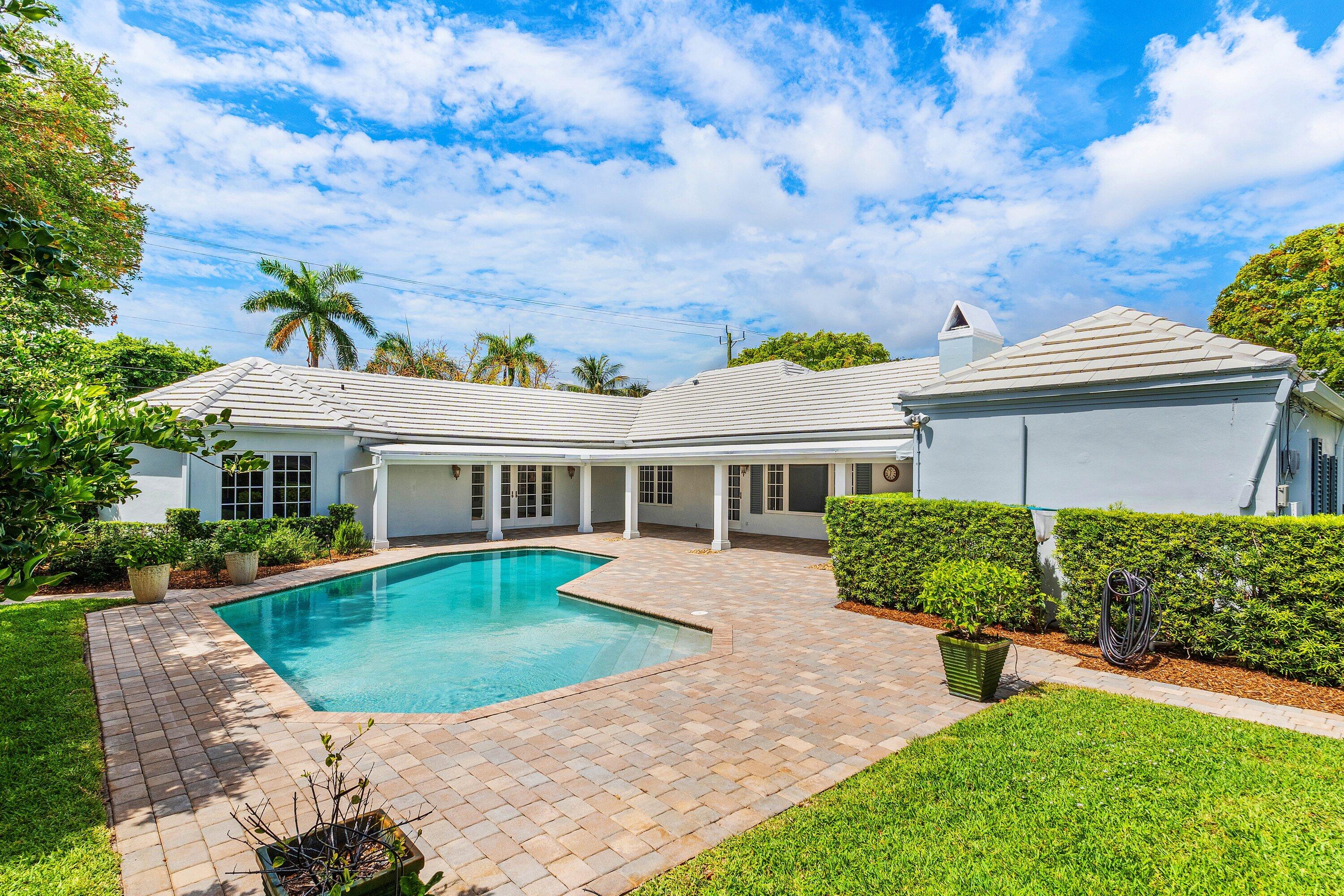 1103 NW 6th Avenue
