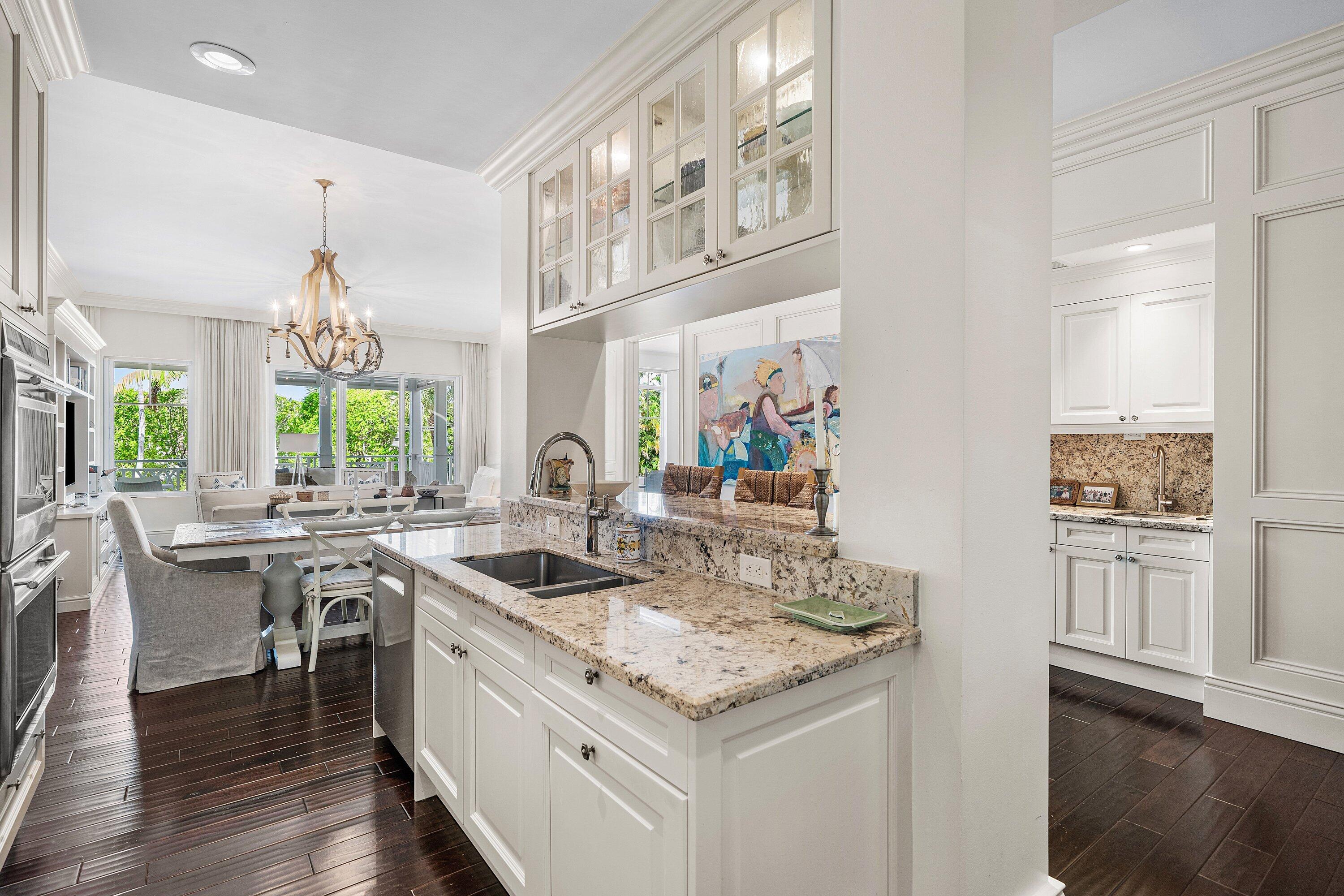 400 S Ocean Boulevard 105