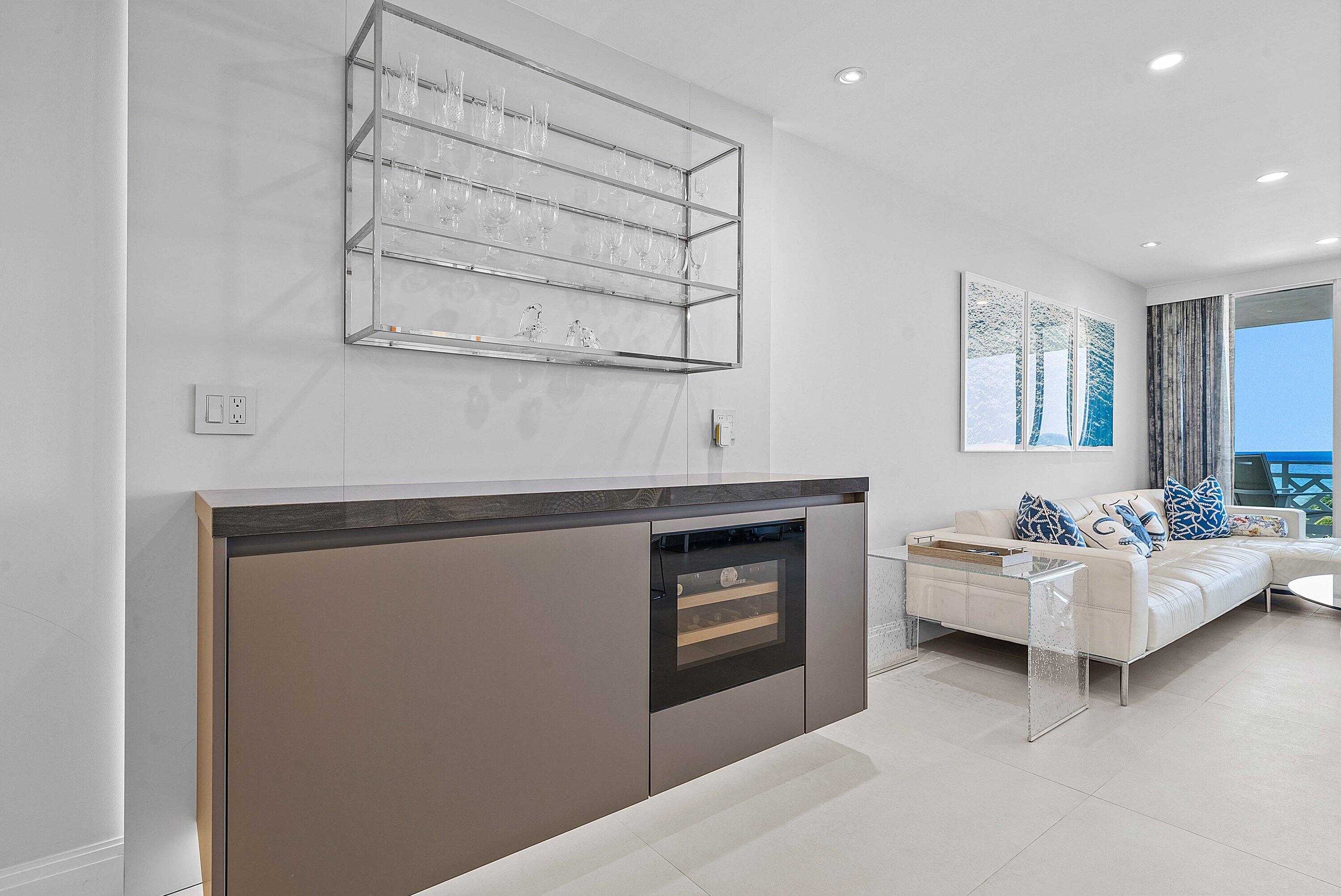 1225 S Ocean Boulevard 404