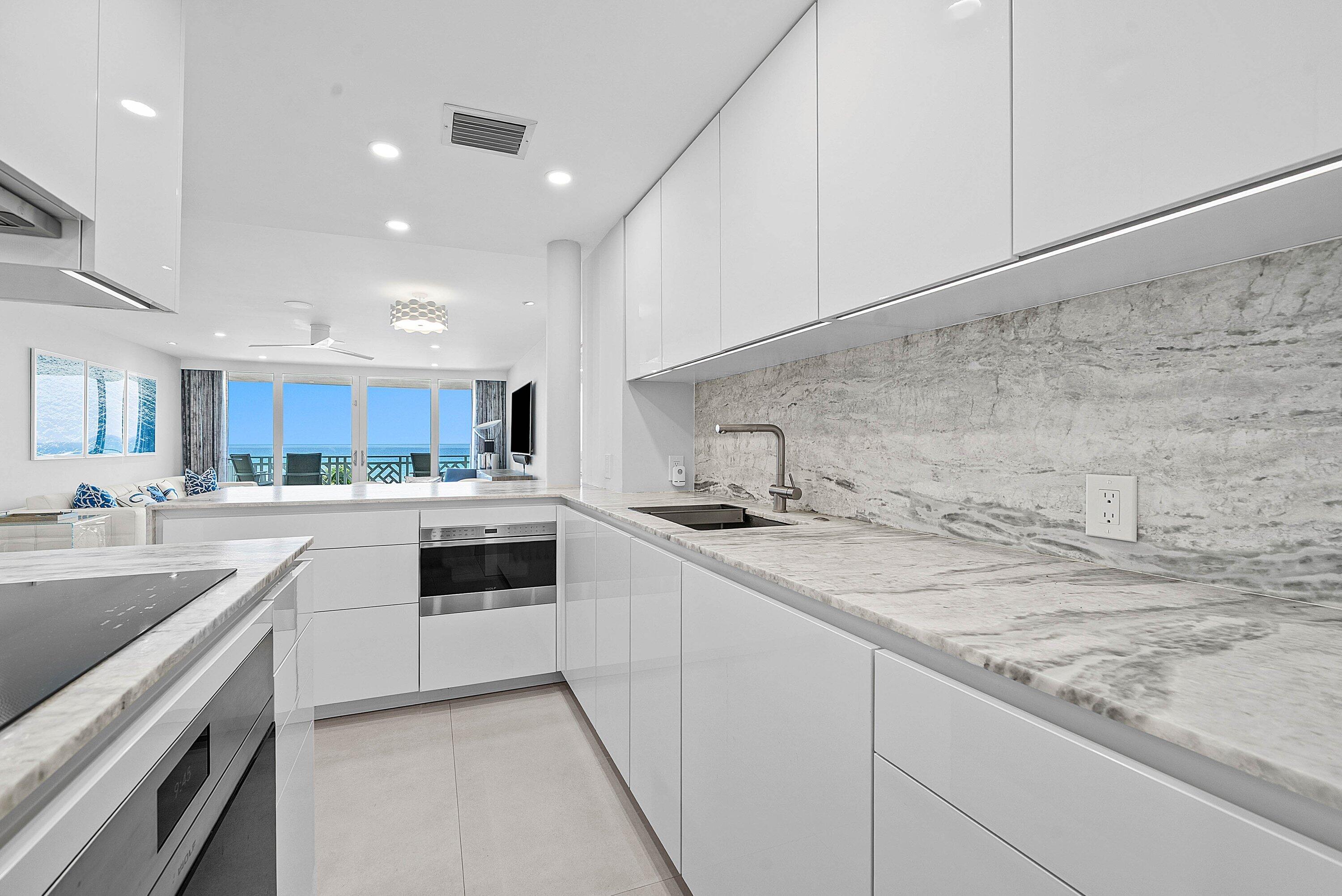 1225 S Ocean Boulevard 404